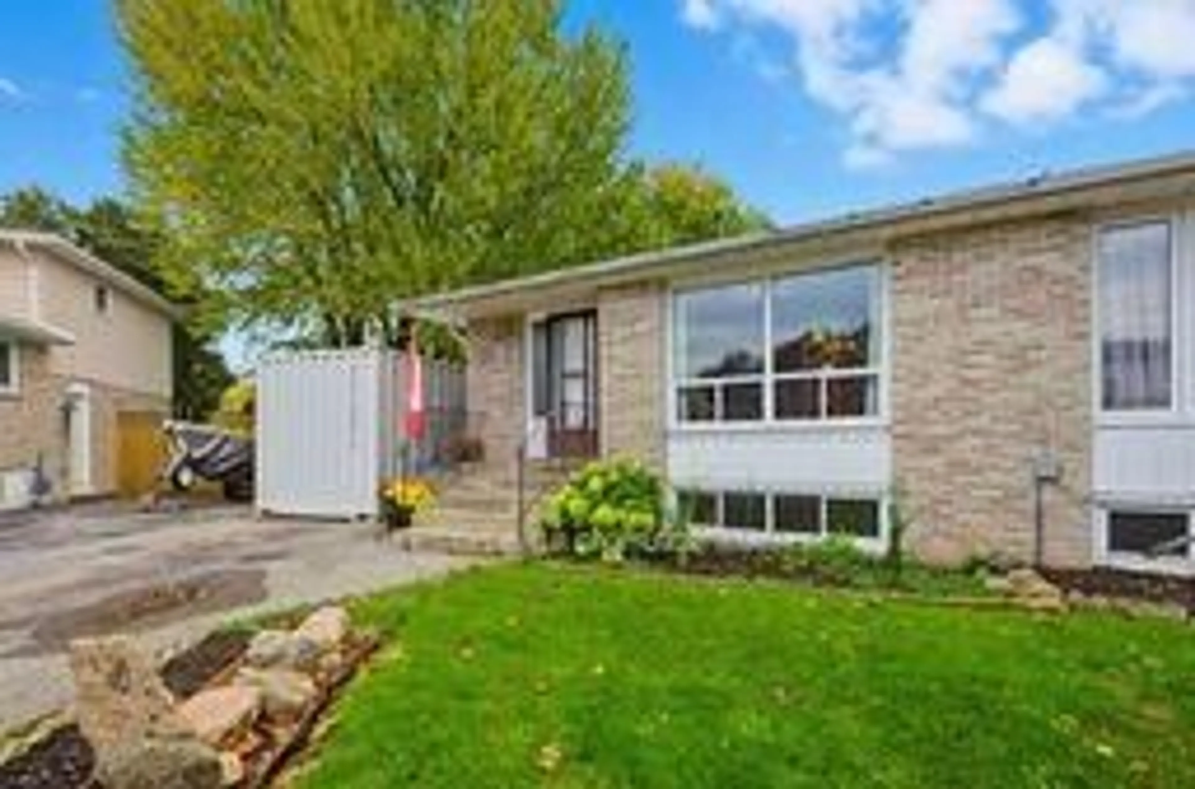 Home with brick exterior material, street for 1171 Skylark Ave, Oshawa Ontario L1K 1G8