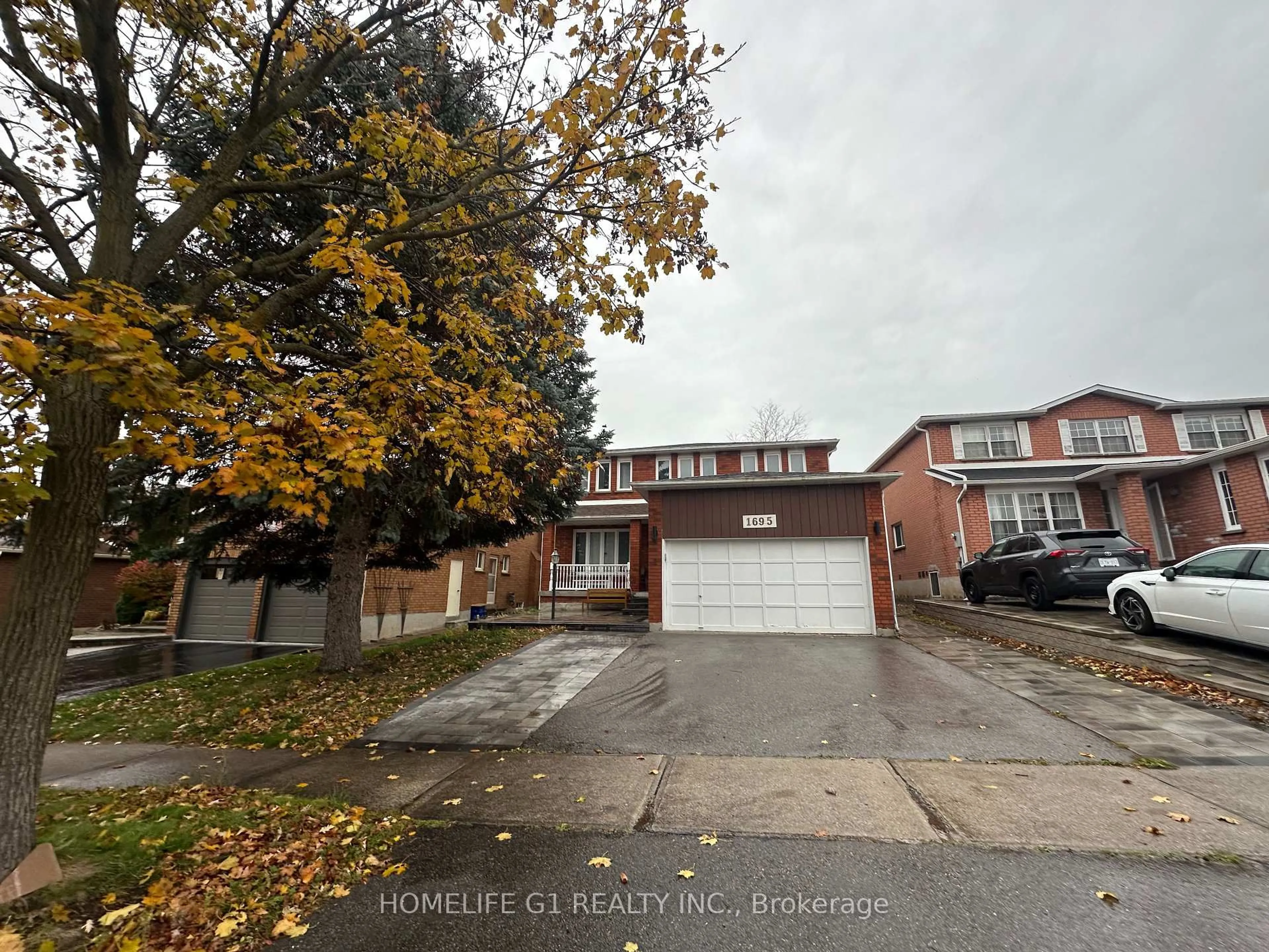 Unknown for 1695 Major Oaks Rd, Pickering Ontario L1X 1X2