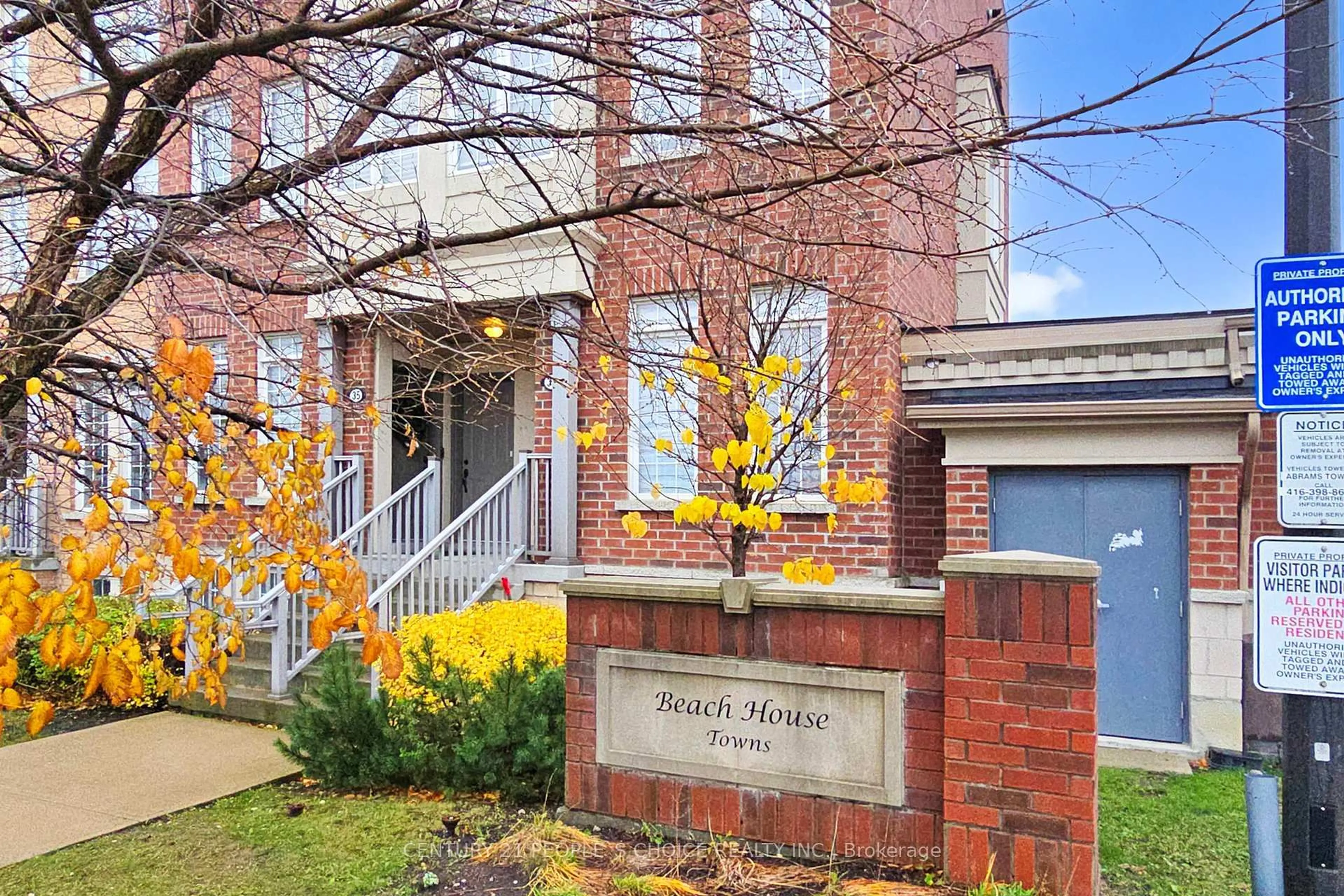 Home with brick exterior material, street for 35 Island Rd #1, Toronto Ontario M1C 0E4