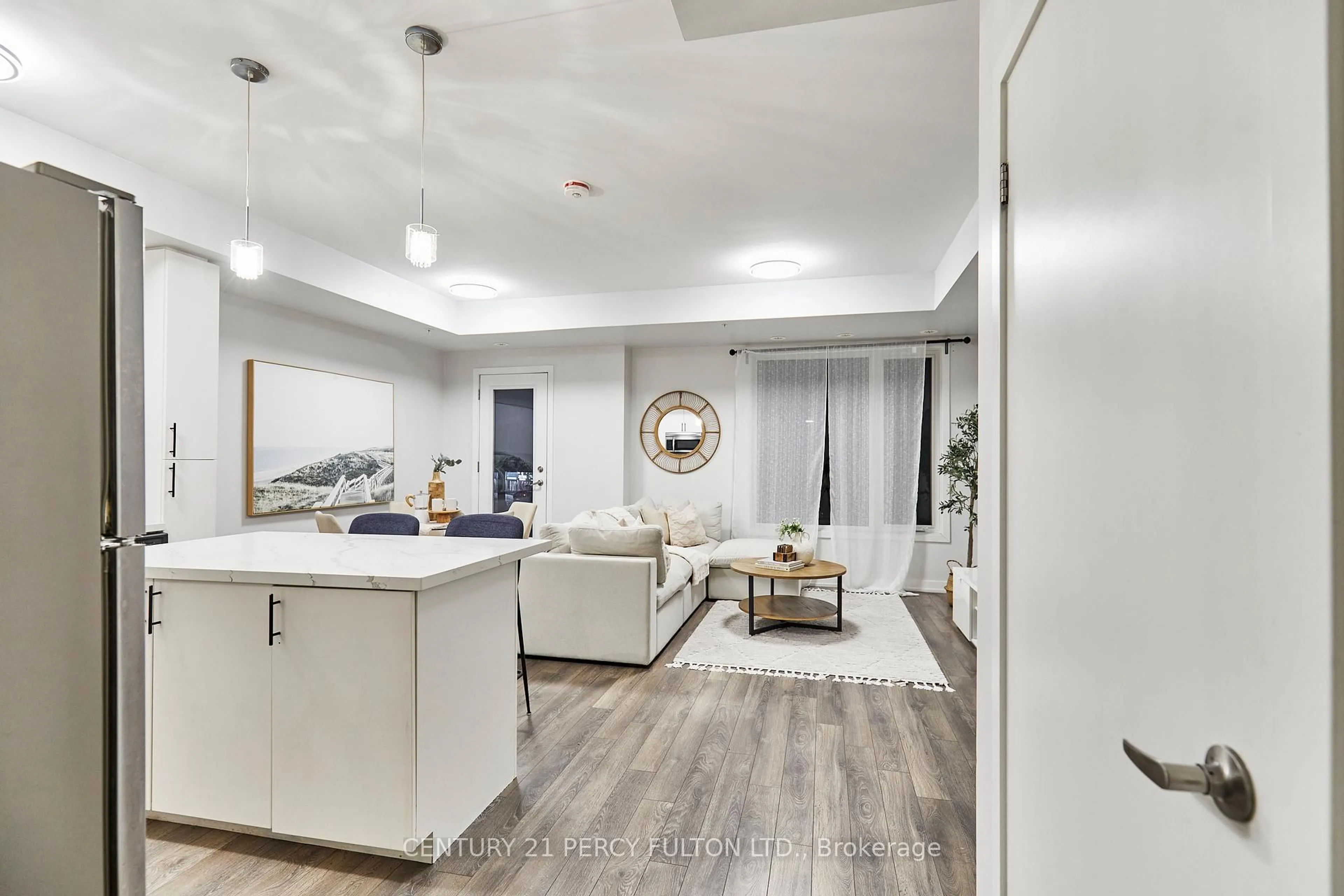 Open concept kitchen, unknown for 1555 Kingston Rd #114, Pickering Ontario L1V 0E9