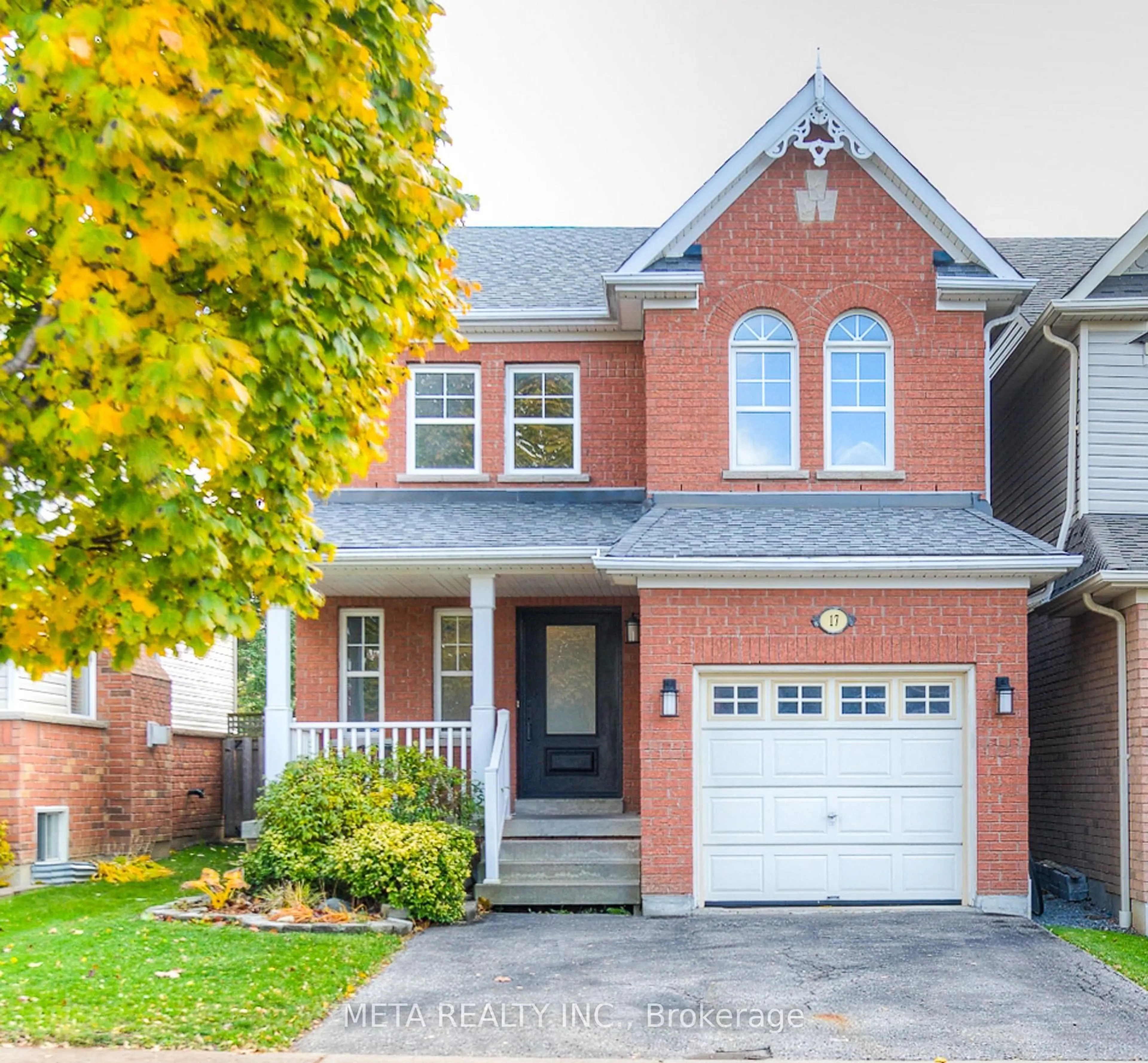 Home with brick exterior material, street for 17 Brownridge Pl, Whitby Ontario L1P 1W3