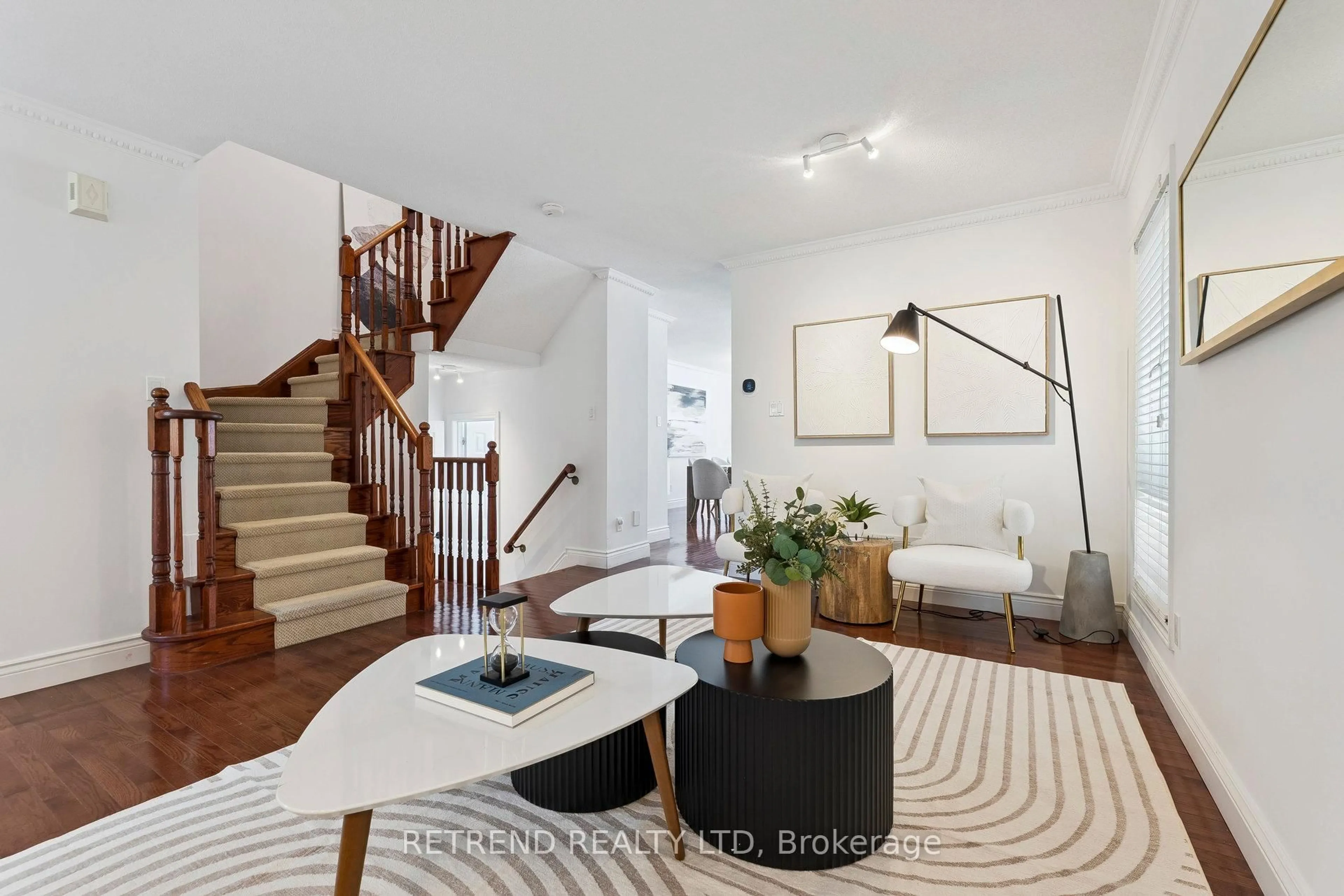 Unknown for 721 Swan Pl, Pickering Ontario L1X 2V7