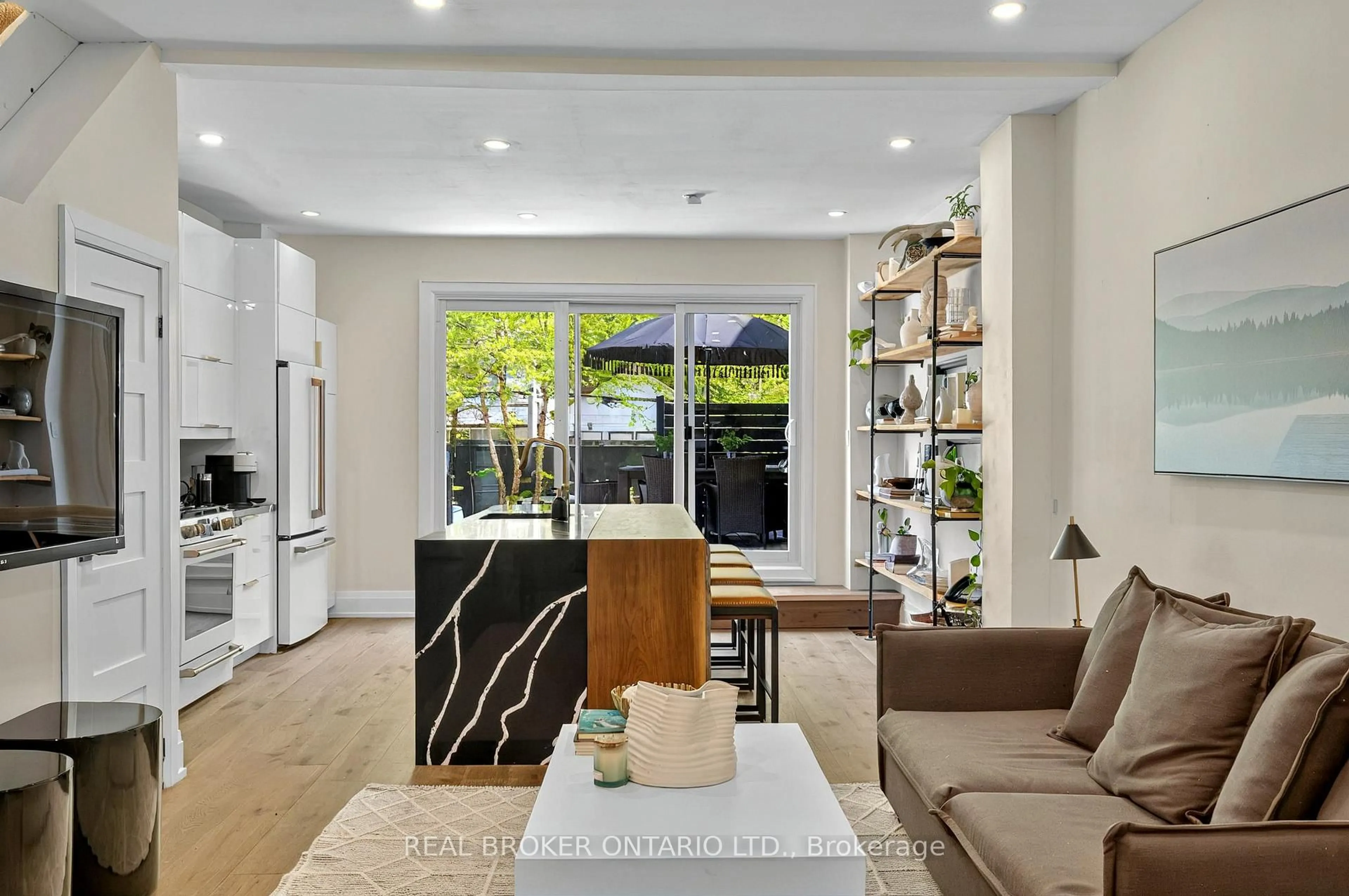 Open concept kitchen, ceramic/tile floor for 143 Parkmount Rd, Toronto Ontario M4J 4V3