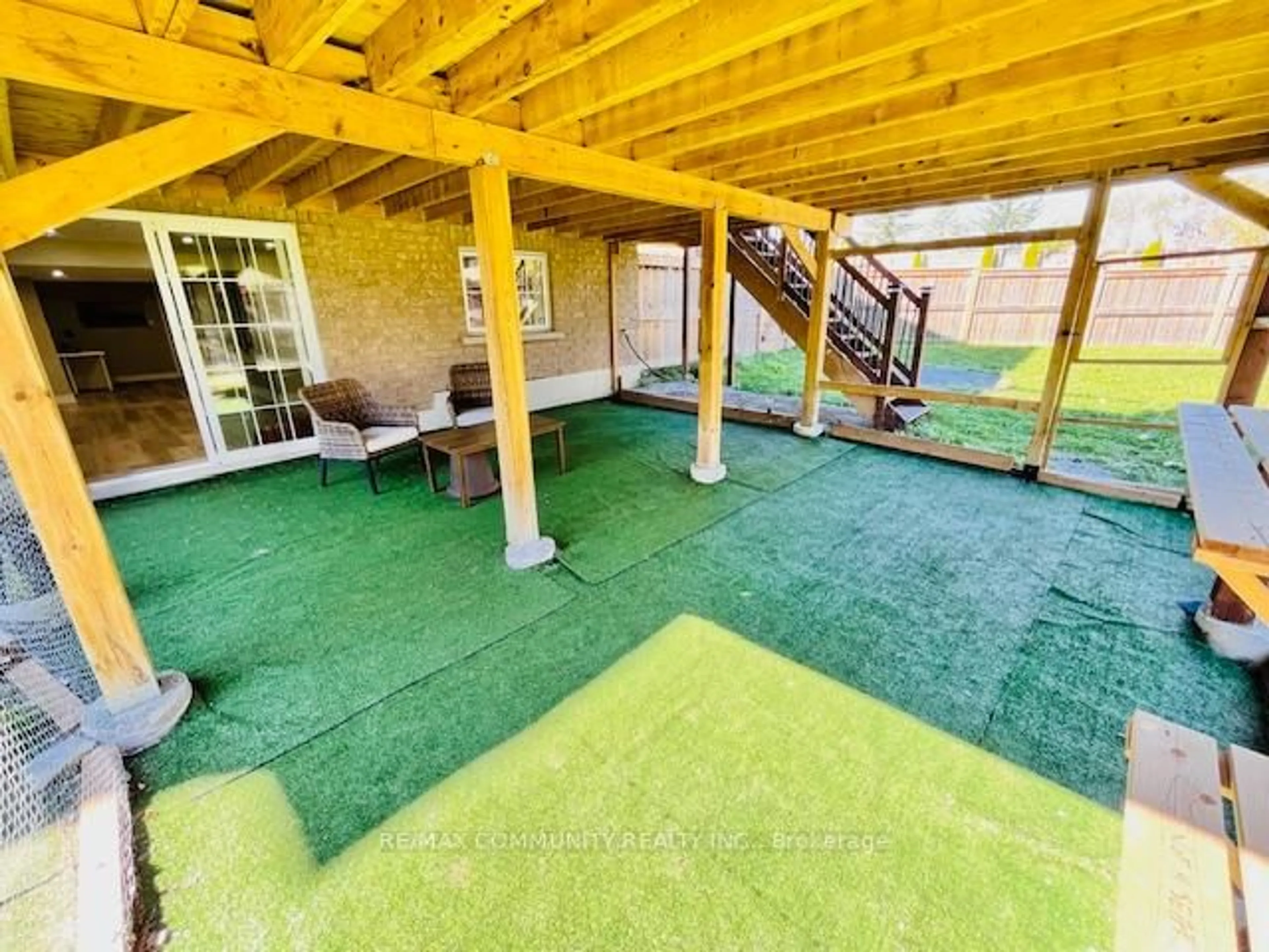 Patio, unknown for 59 Muscat Cres, Ajax Ontario L1Z 0B8
