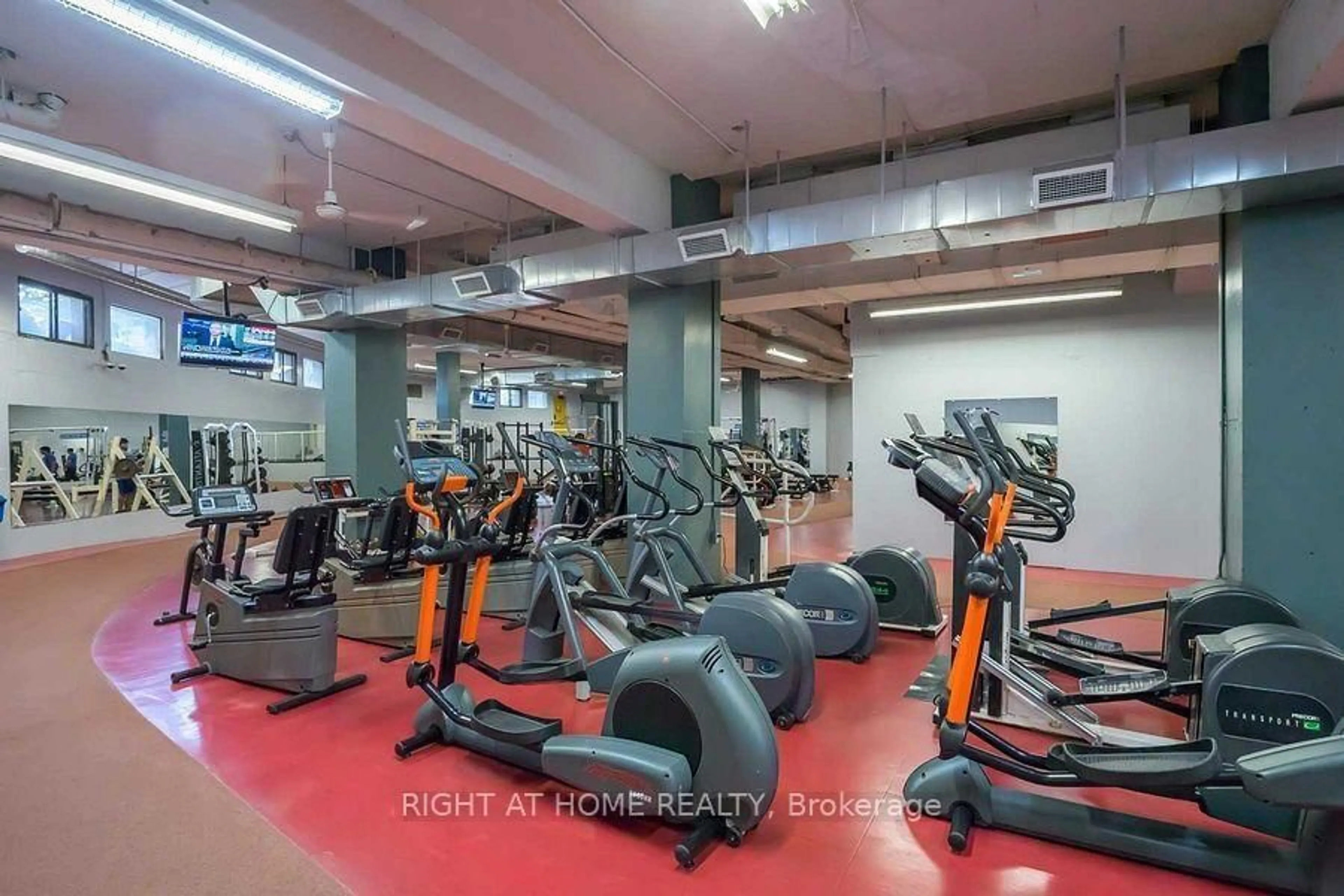 Gym or fitness room for 5 Massey Sq #717, Toronto Ontario M4C 5L6