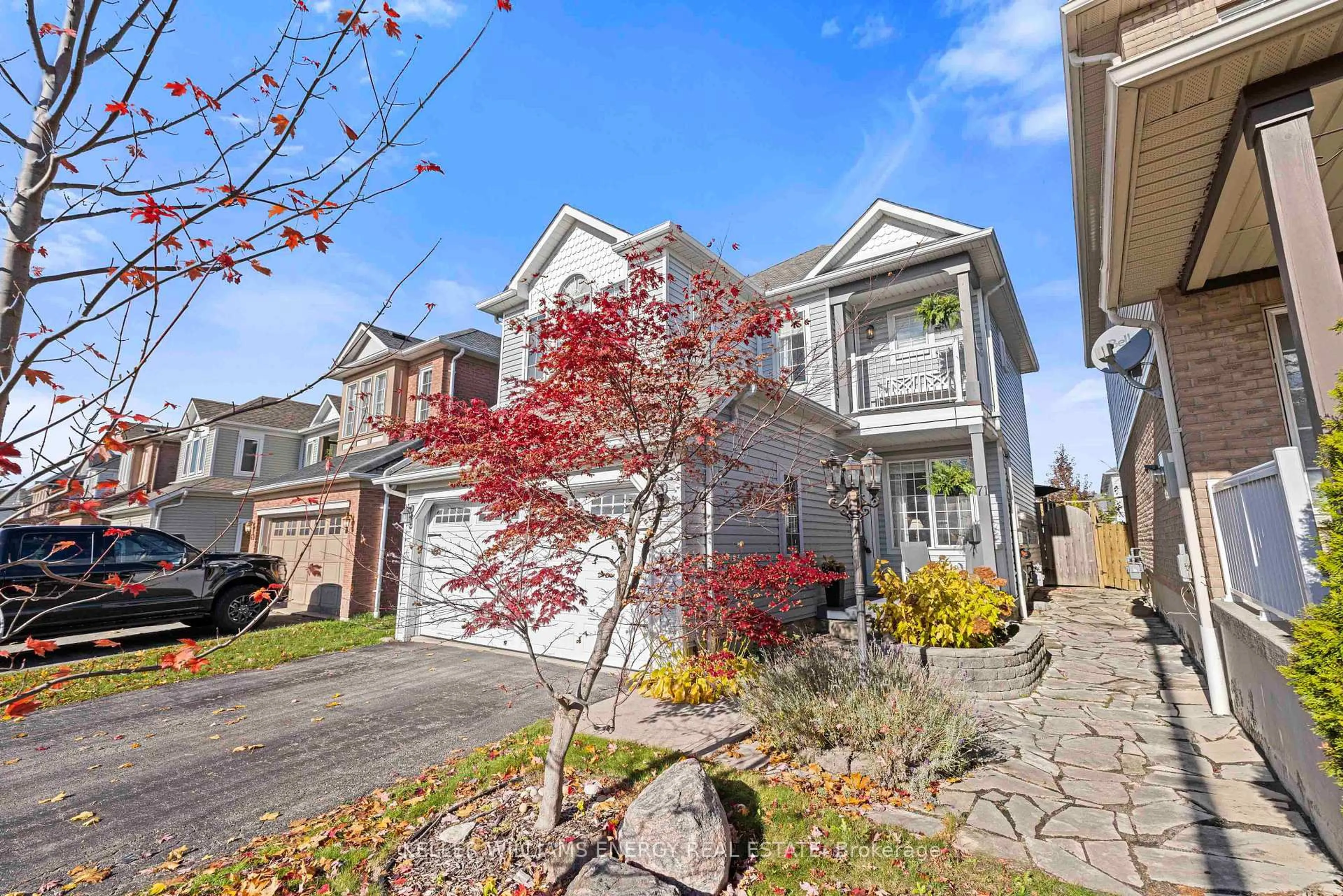 Unknown for 71 Sandford Cres, Whitby Ontario L1R 2S1