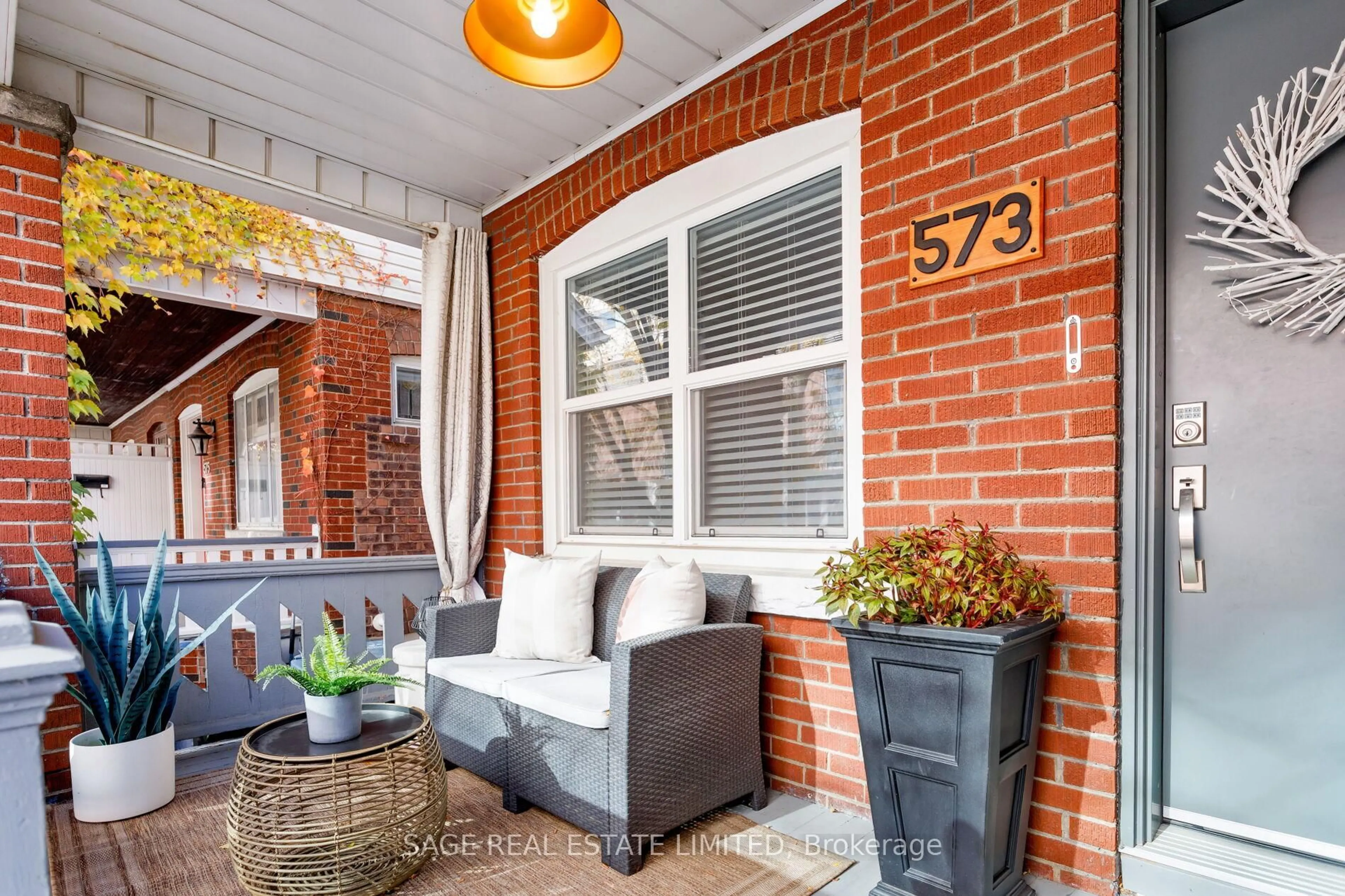 Patio, street for 573 Sammon Ave, Toronto Ontario M4C 2E1