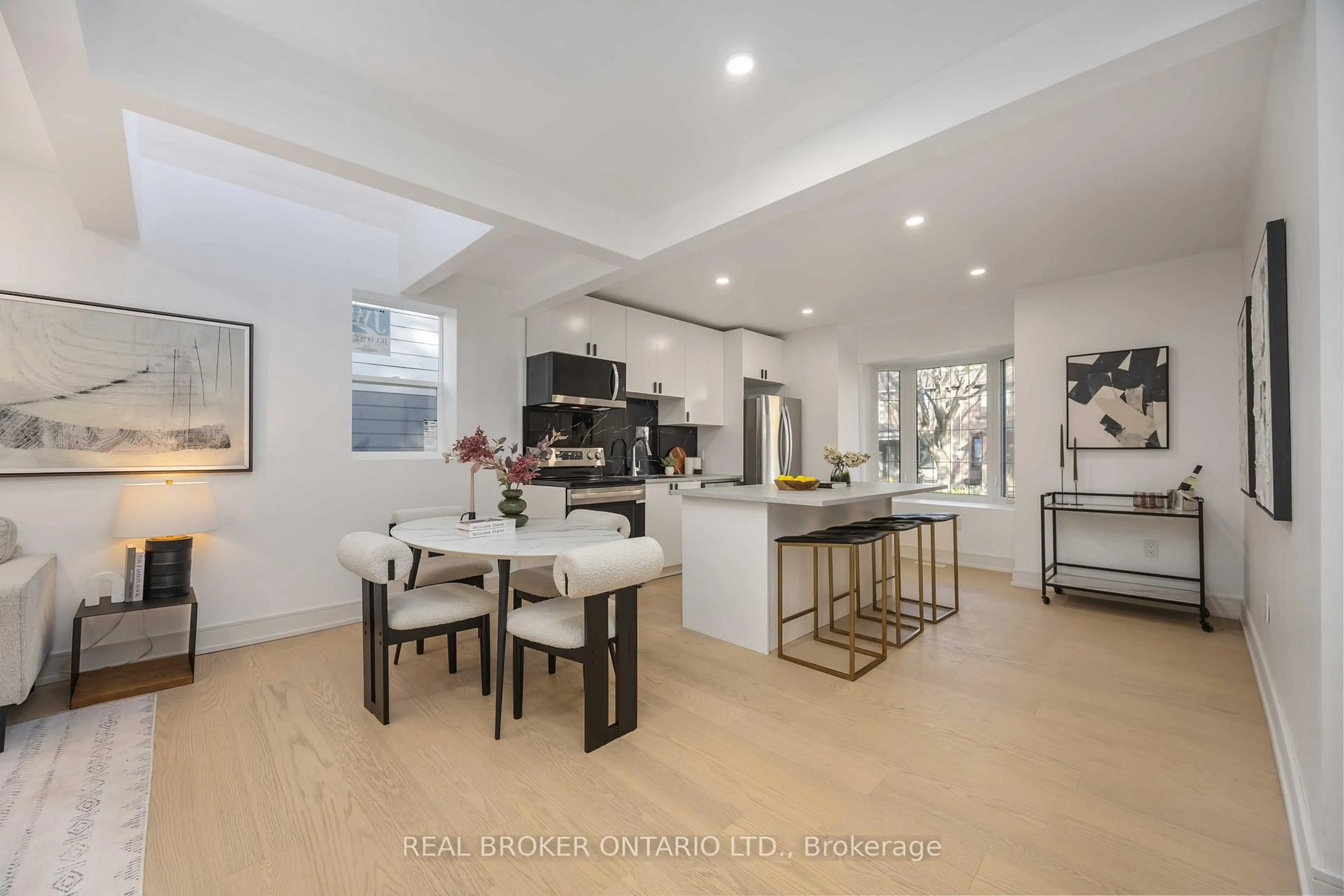 Open concept kitchen, ceramic/tile floor for 152 Pickering St, Toronto Ontario M4E 3J7