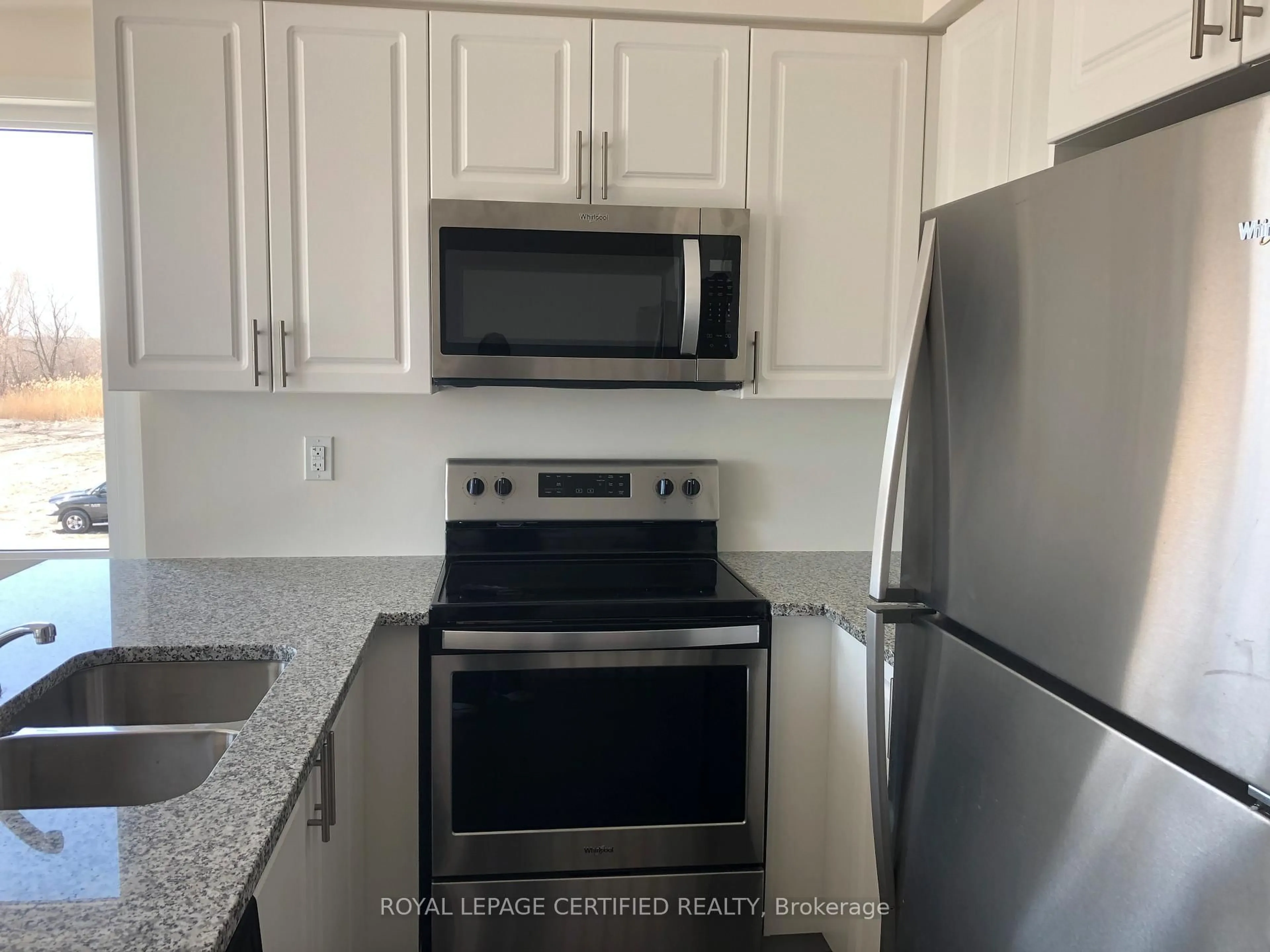 Standard kitchen, unknown for 500 Kingbird Grve #350, Toronto Ontario M1B 0E4