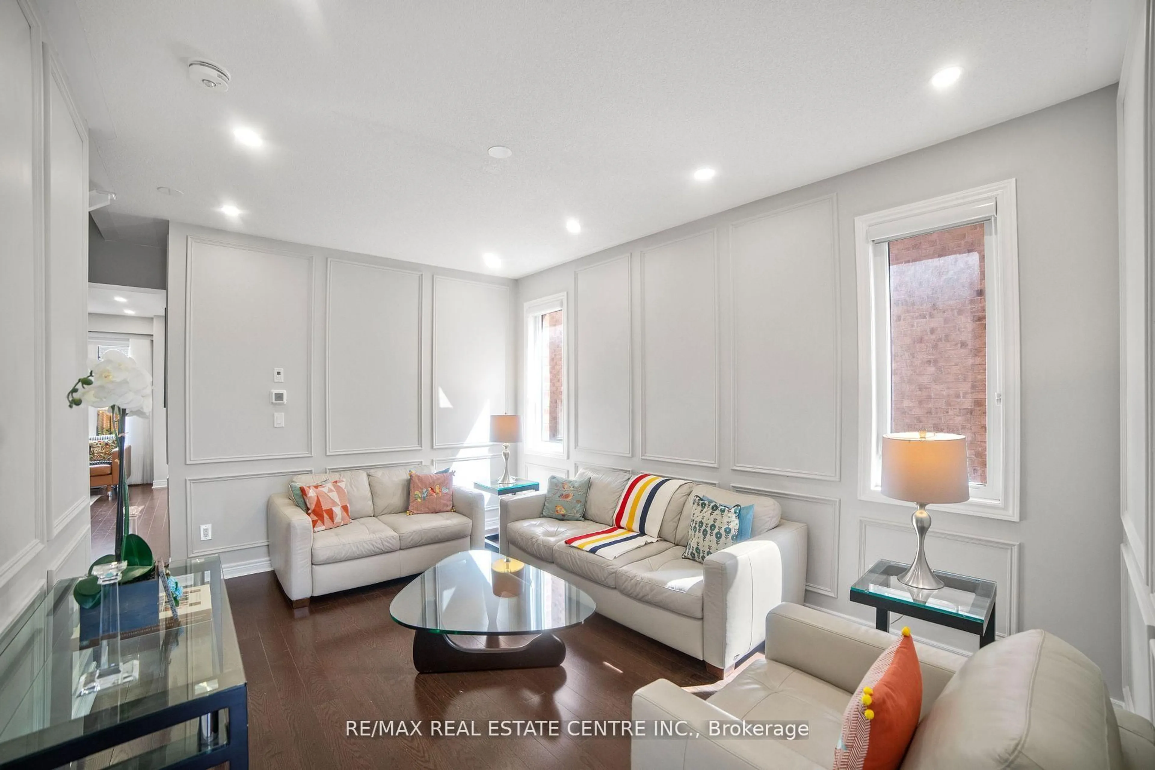 Living room with furniture, unknown for 1106 Cactus Cres, Pickering Ontario L1X 0G9