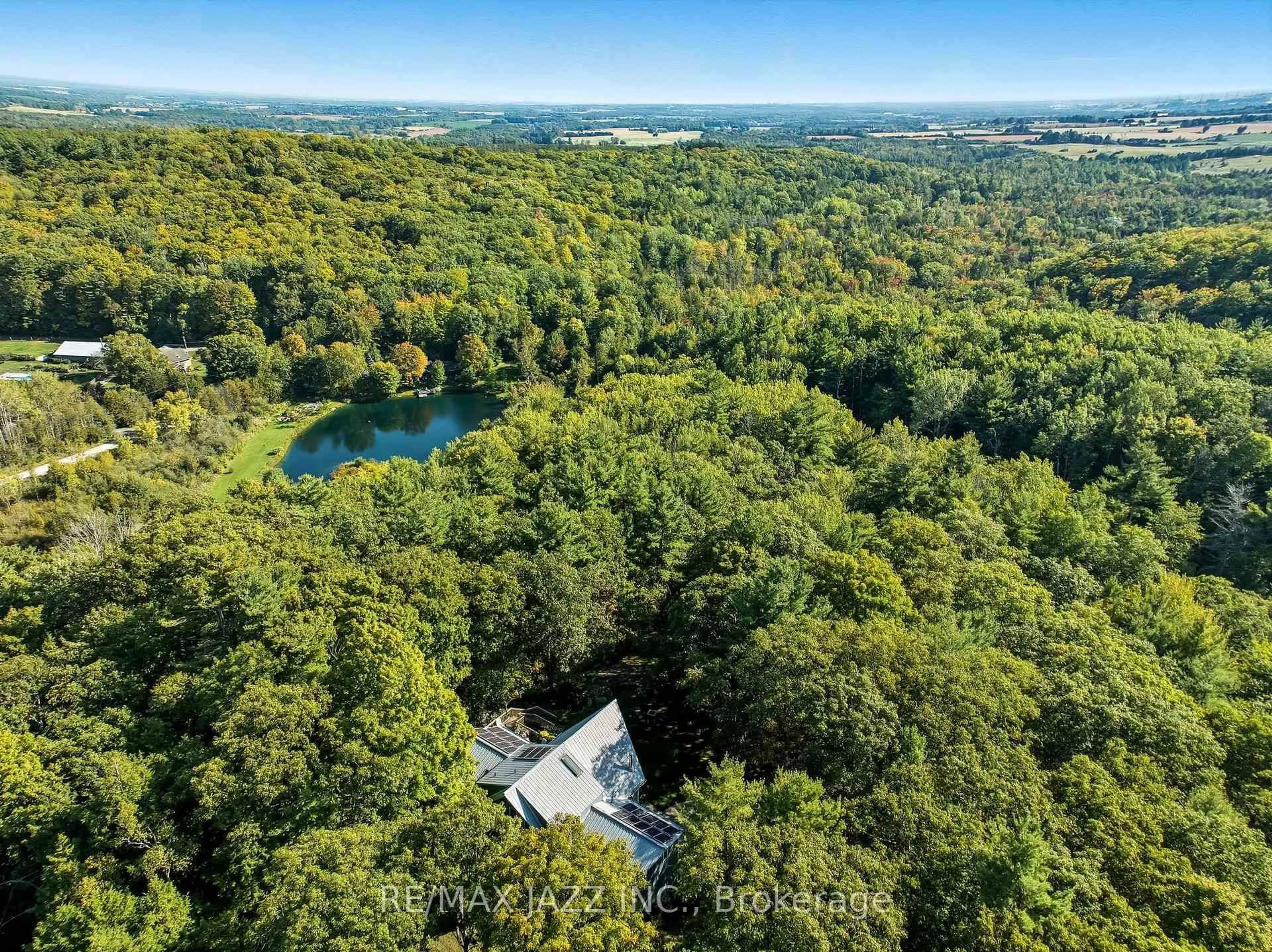 A pic from outside/outdoor area/front of a property/back of a property/a pic from drone, forest/trees view for 9500 Grasshopper Park Rd, Clarington Ontario L1C 3K2