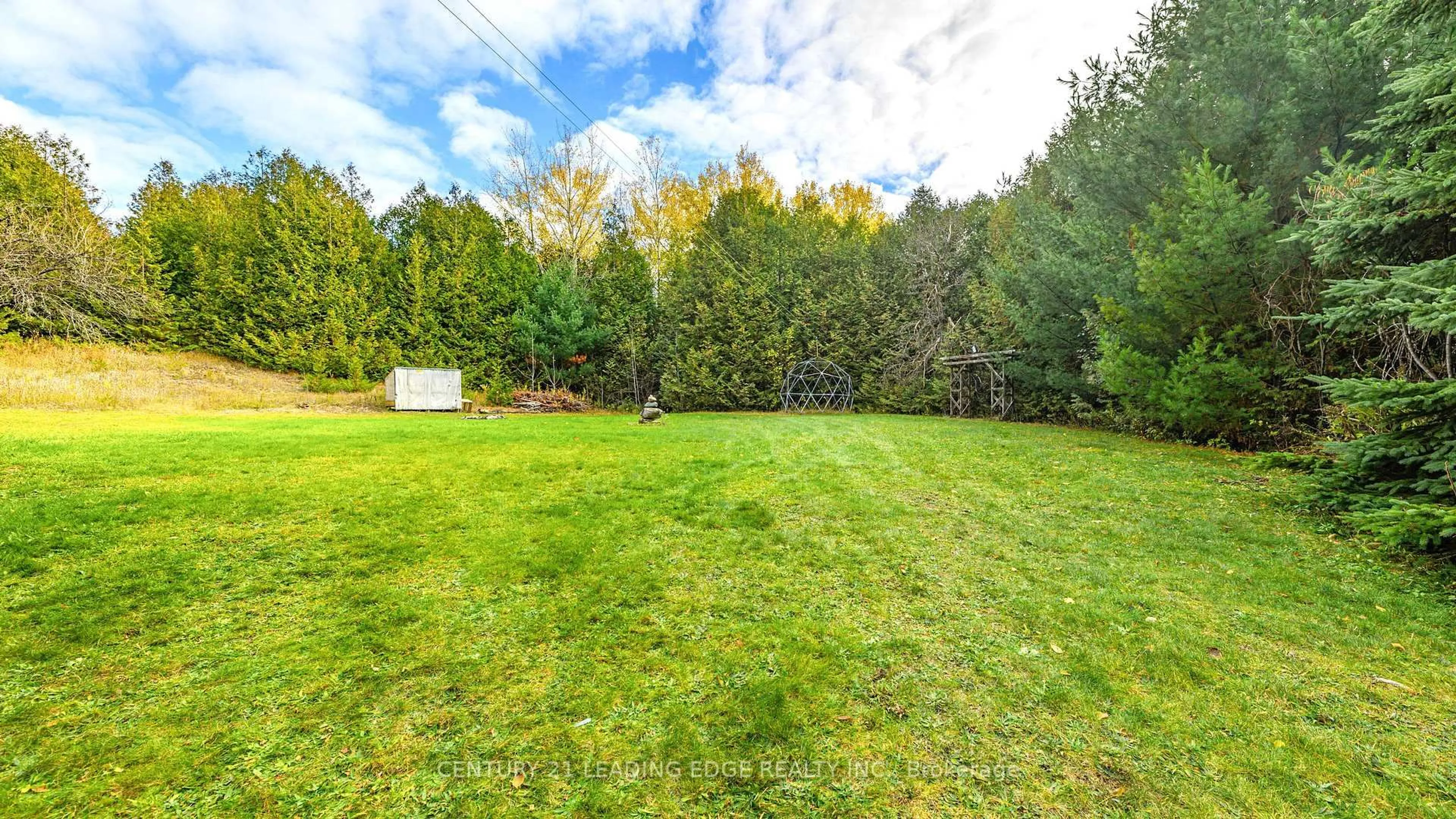 A pic from outside/outdoor area/front of a property/back of a property/a pic from drone, forest/trees view for 430 CRAGG Rd, Scugog Ontario L9P 1R3