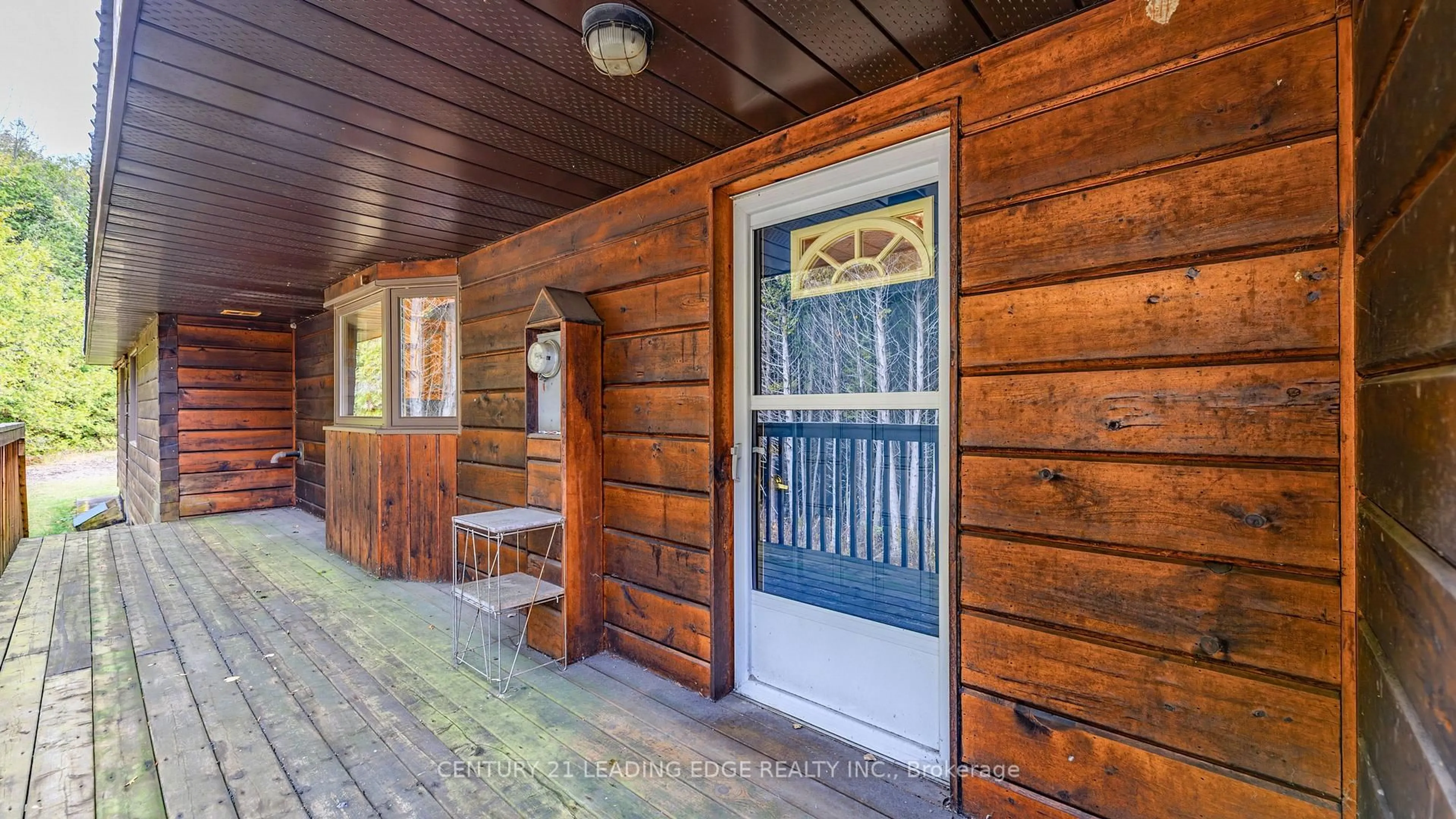 Indoor entryway for 430 CRAGG Rd, Scugog Ontario L9P 1R3
