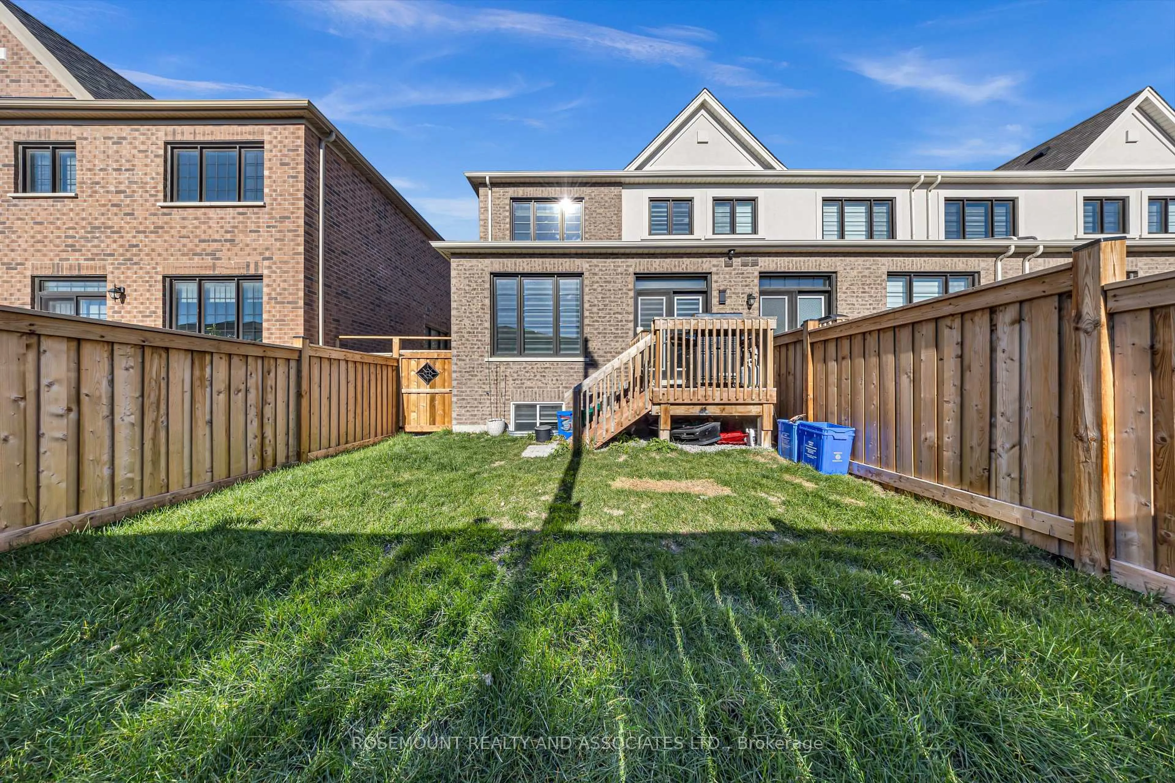 Unknown for 13 Floodgate Rd, Whitby Ontario L1P 0P5