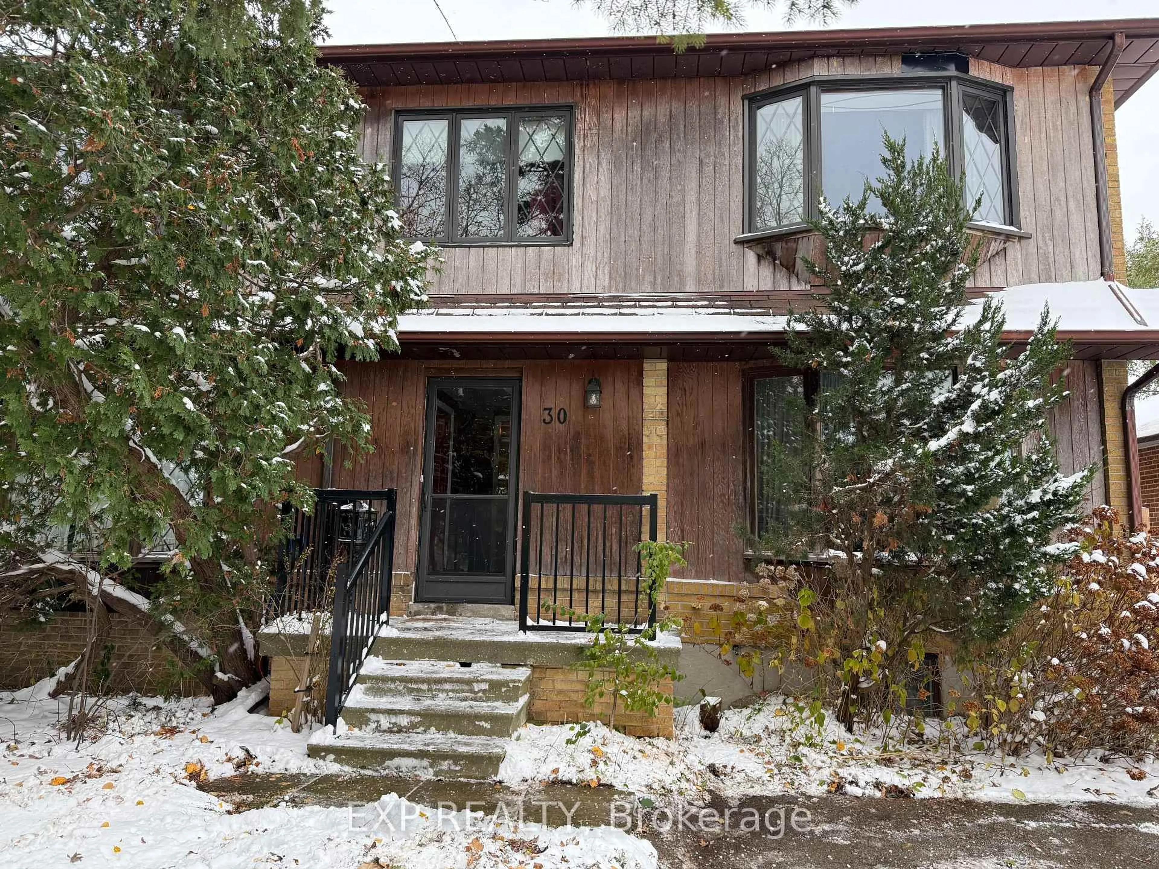 Unknown for 30 Lyon Heights Rd, Toronto Ontario M1P 3V7