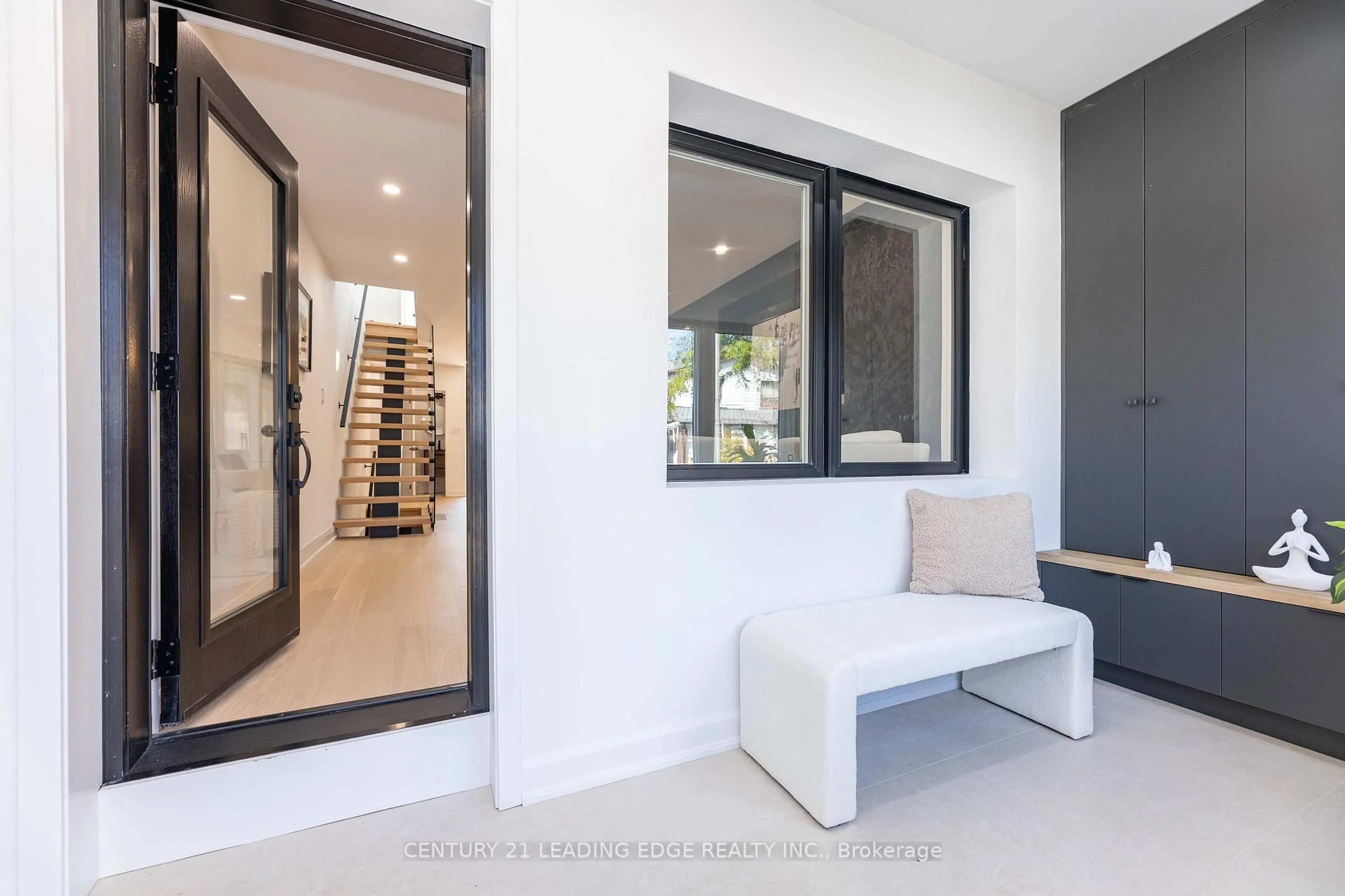 Indoor entryway for 12 Marigold Ave, Toronto Ontario M4M 3B2