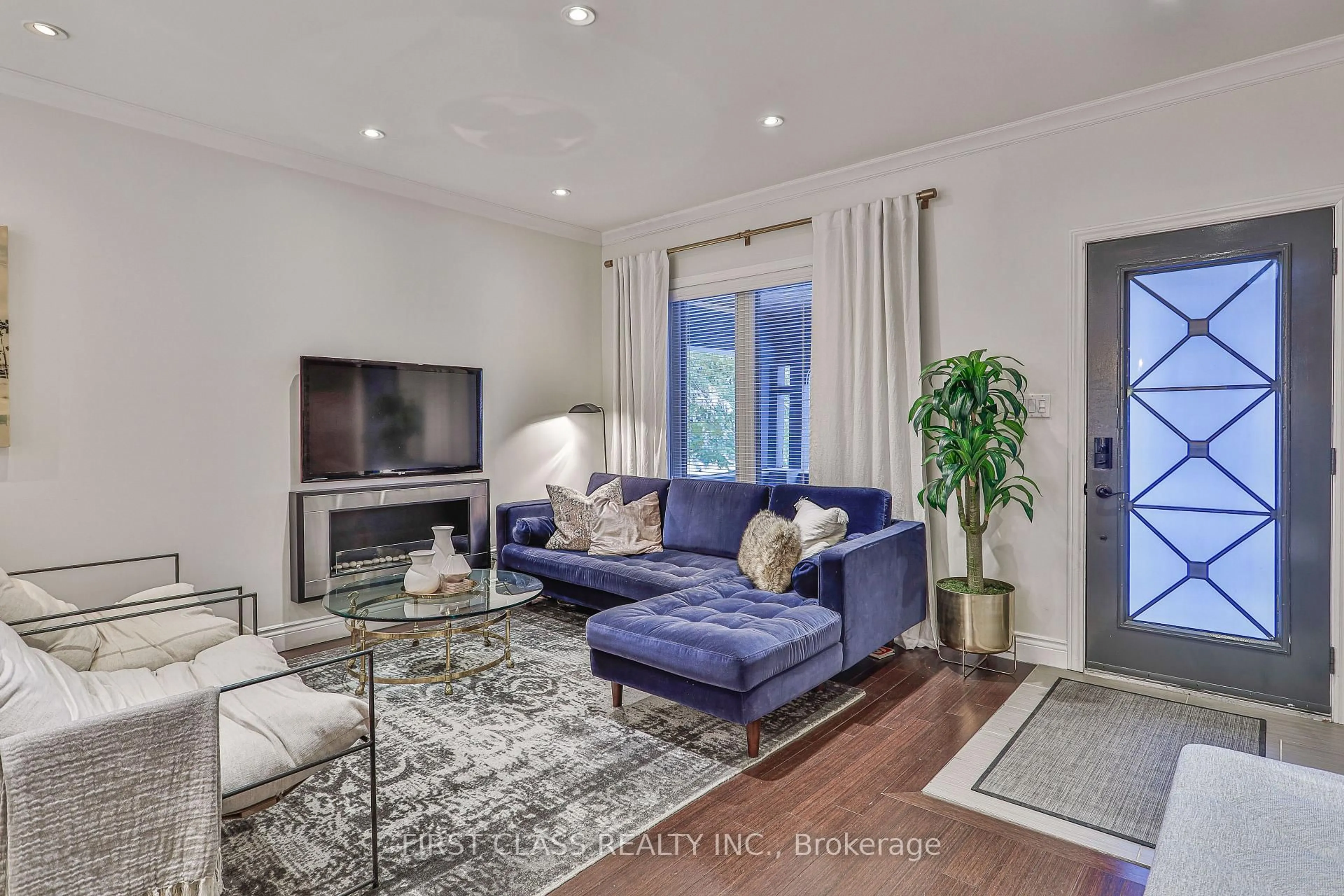 Living room with furniture, unknown for 14 Herbert Ave, Toronto Ontario M4L 3P9