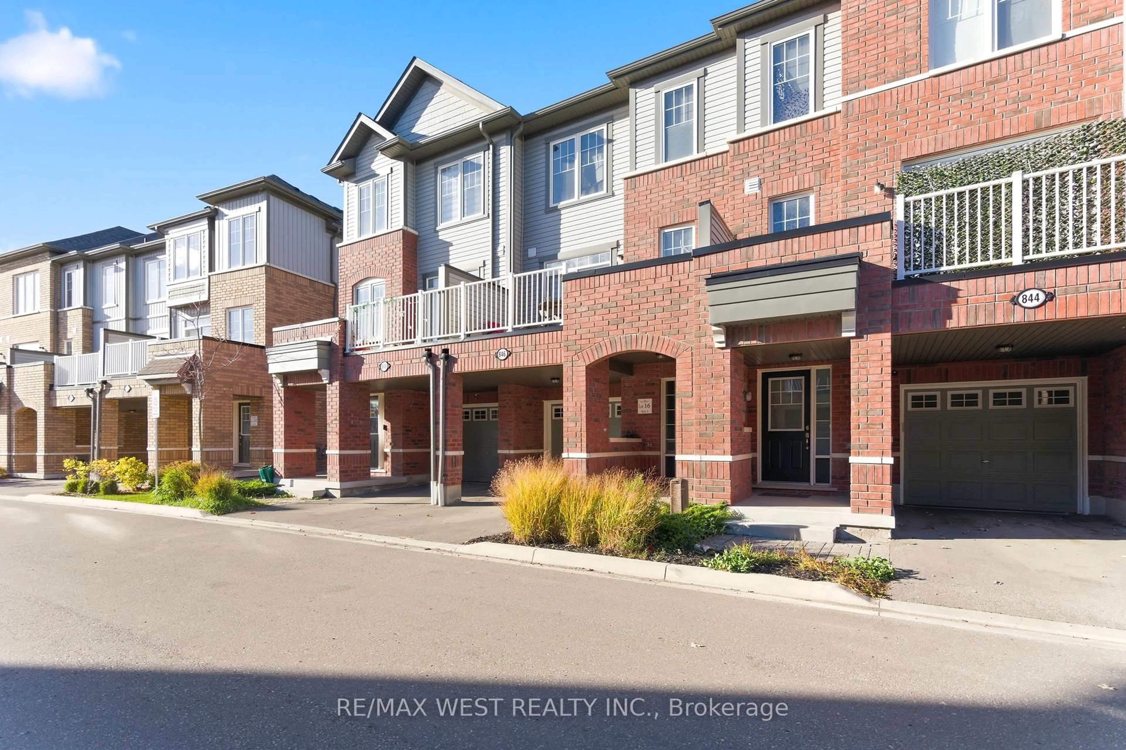 Home with brick exterior material, street for 846 Atwater Path, Oshawa Ontario L1J 0E8