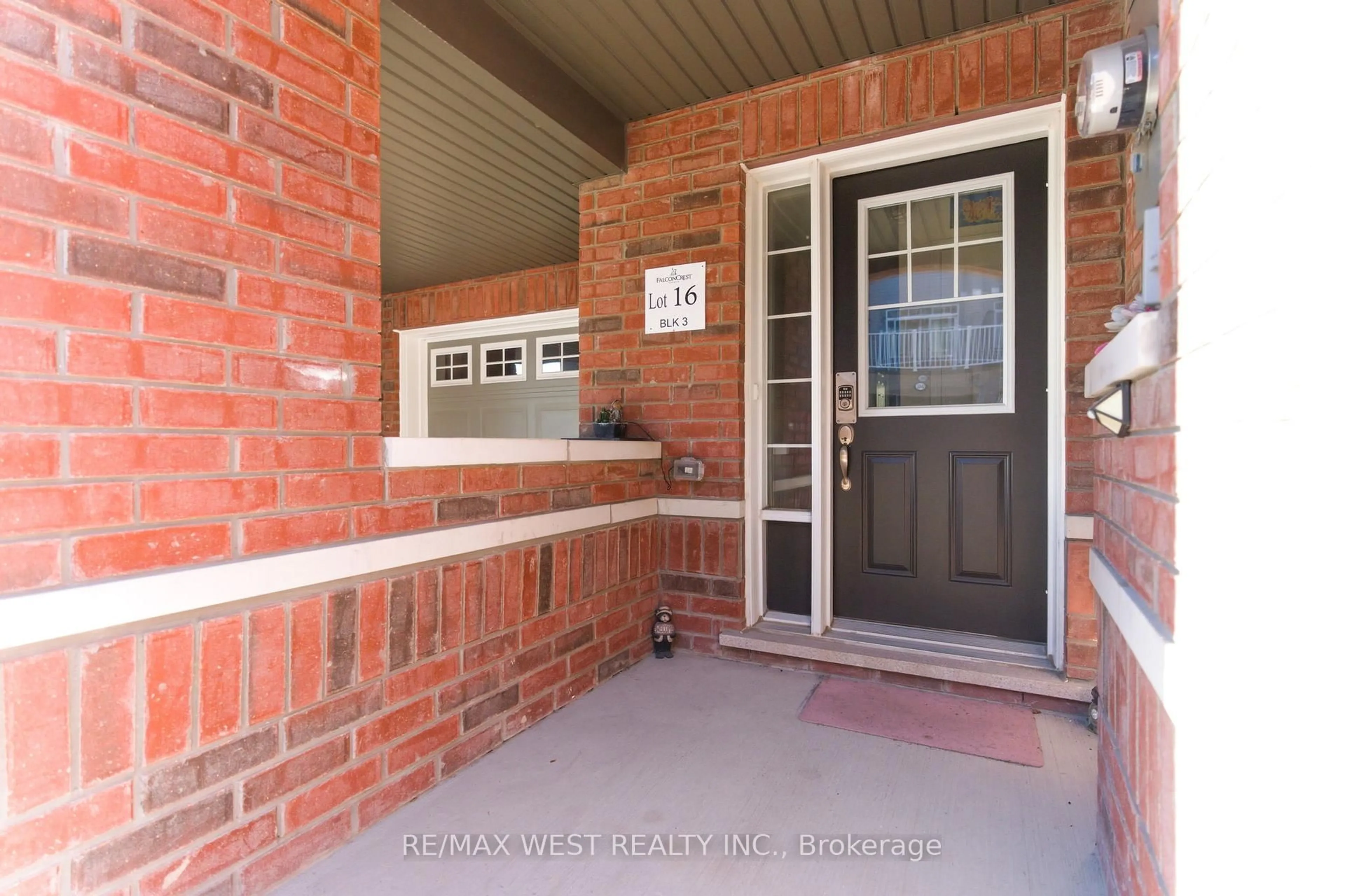 Unknown for 846 Atwater Path, Oshawa Ontario L1J 0E8