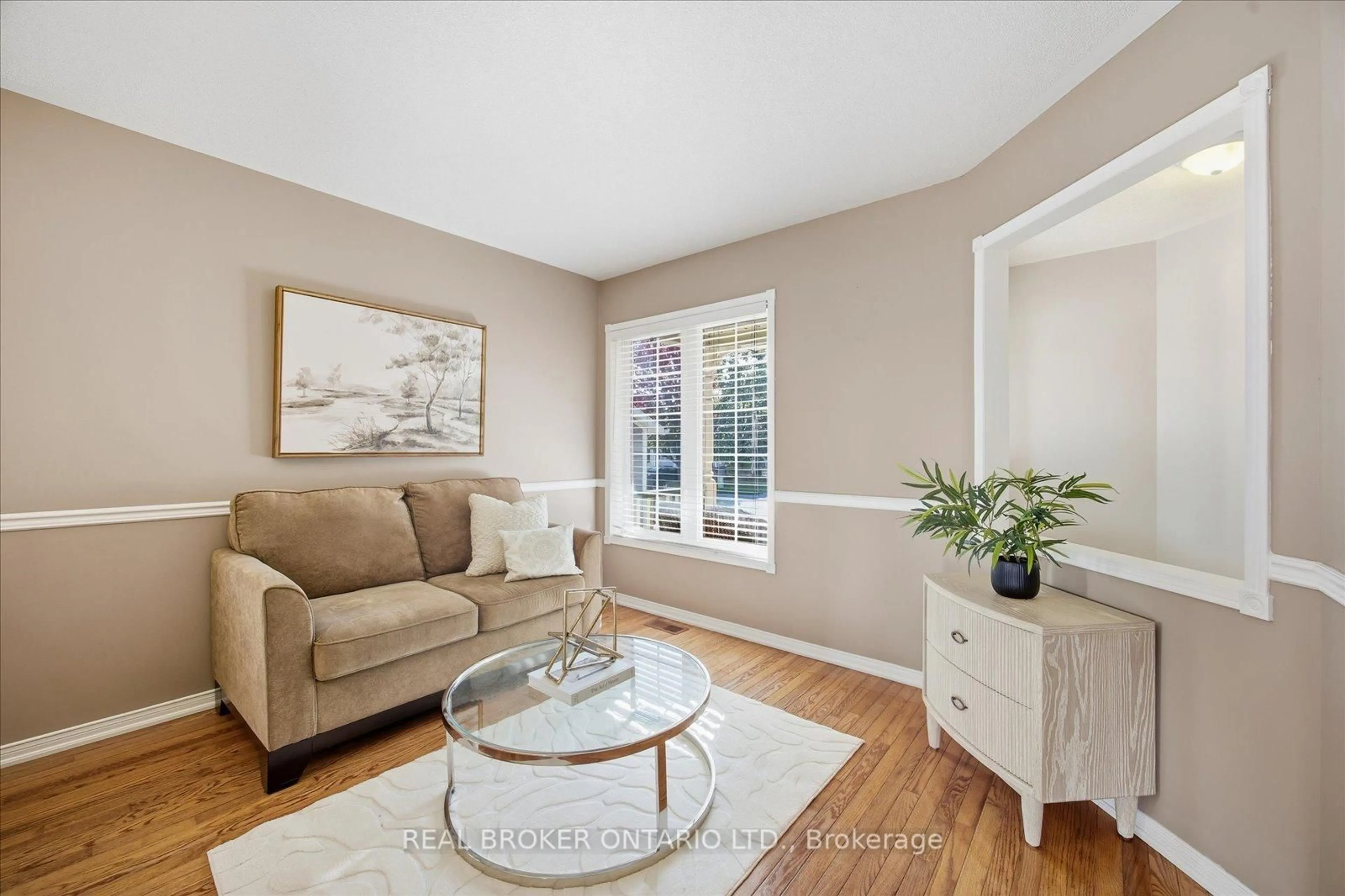 Living room with furniture, unknown for 61 Aster Cres, Whitby Ontario L1M 1J8