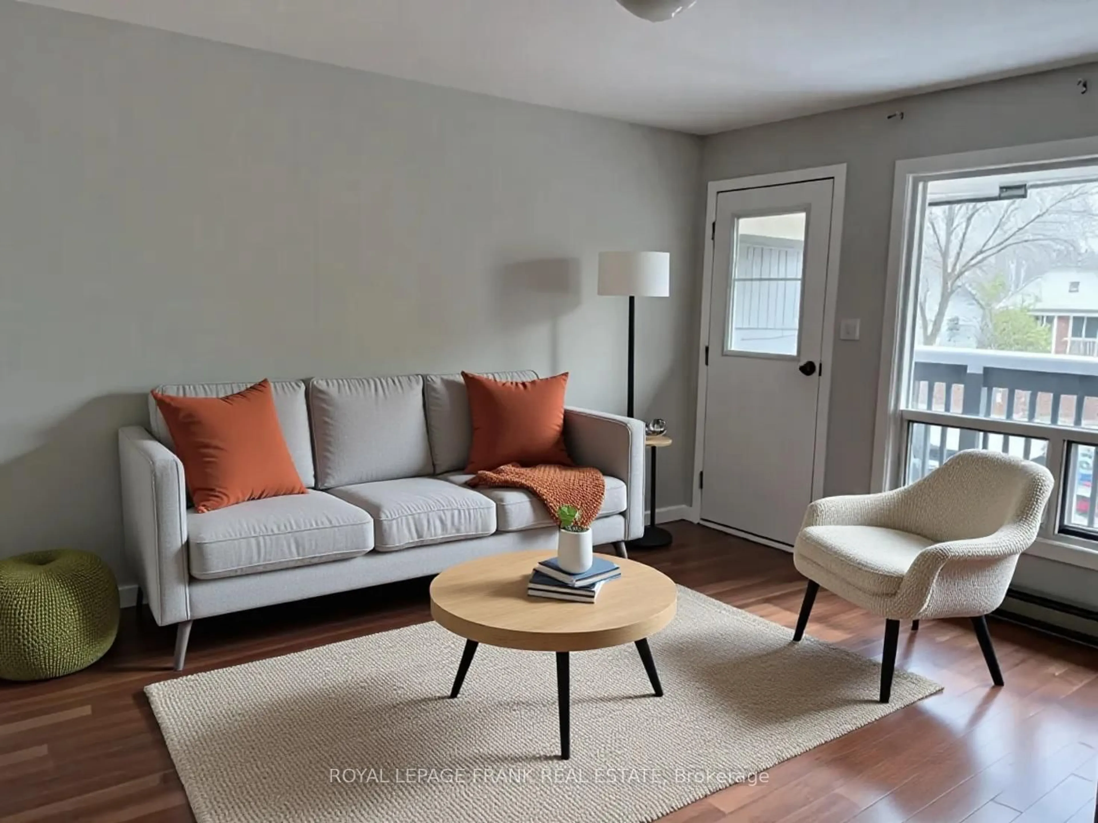 Living room with furniture, unknown for 1100 Oxford St #35, Oshawa Ontario L1J 6G4