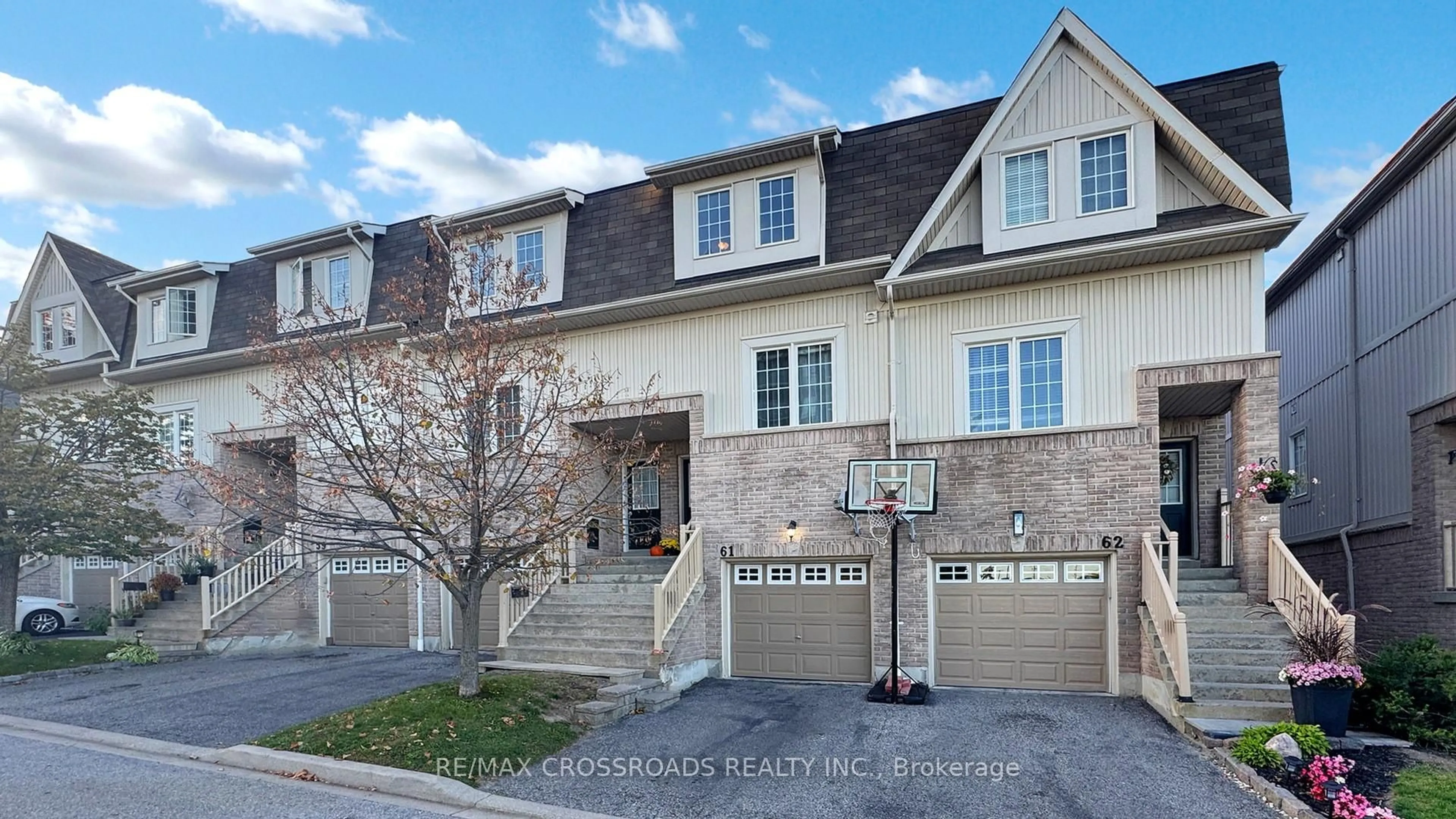 Unknown for 735 Sheppard Ave #61, Pickering Ontario L1V 7K5