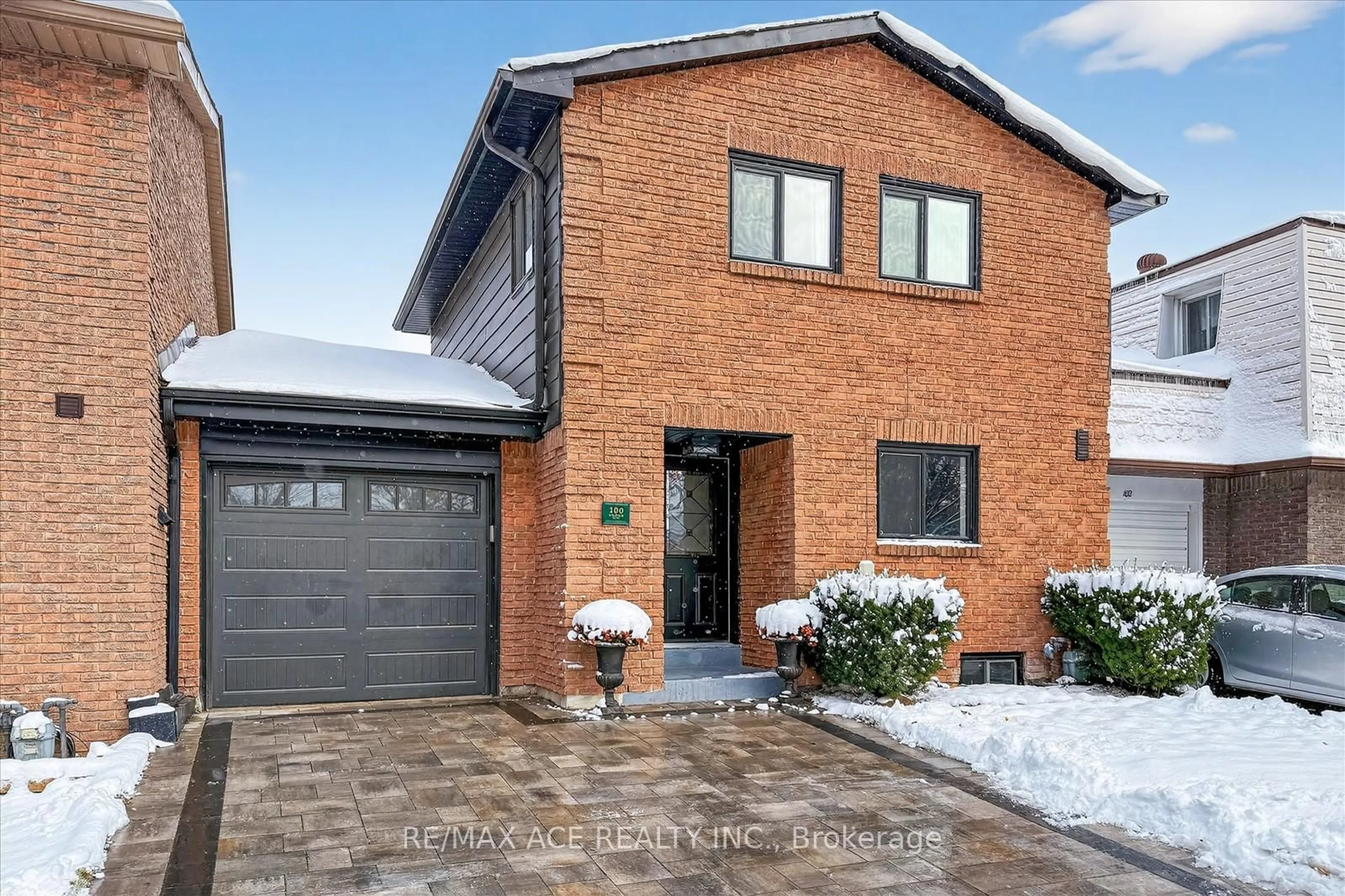 Home with brick exterior material, street for 100 Brimwood Blvd, Toronto Ontario M1V 1C2