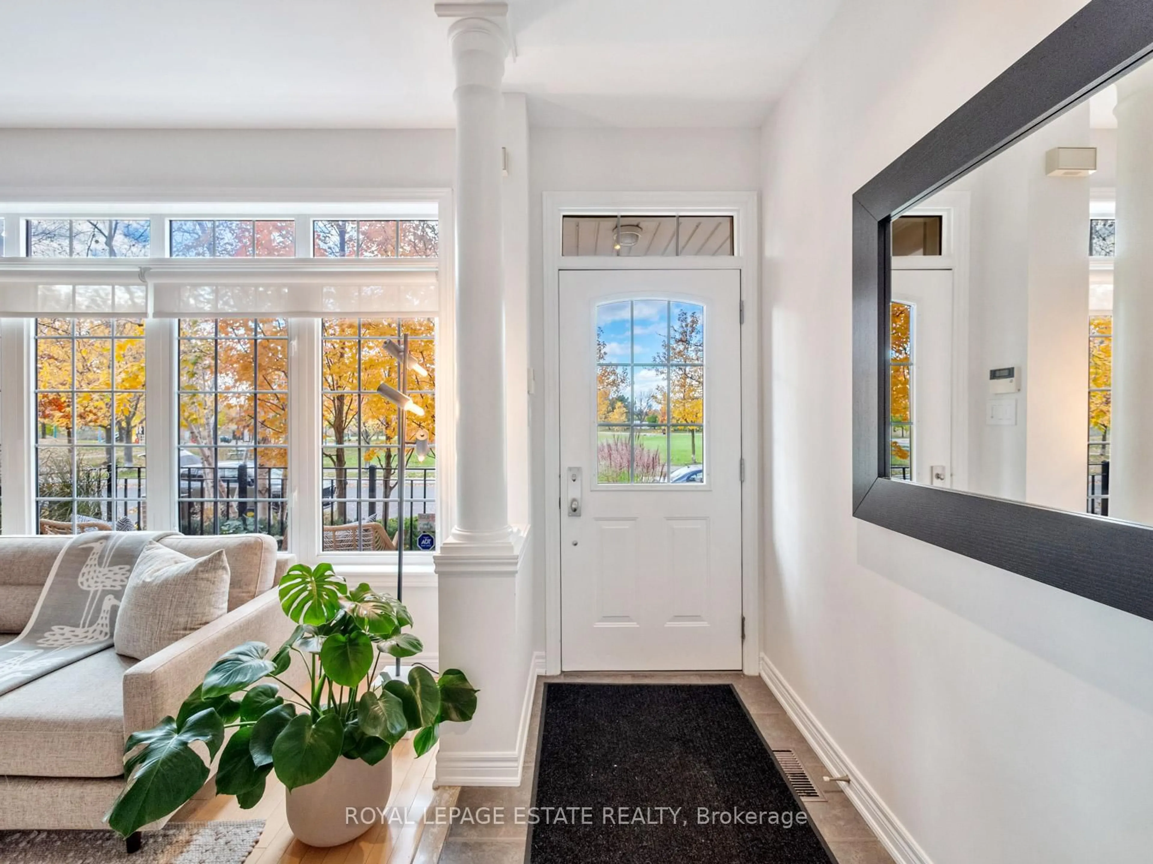 Indoor entryway for 53 Northern Dancer Blvd, Toronto Ontario M4L 3Z8