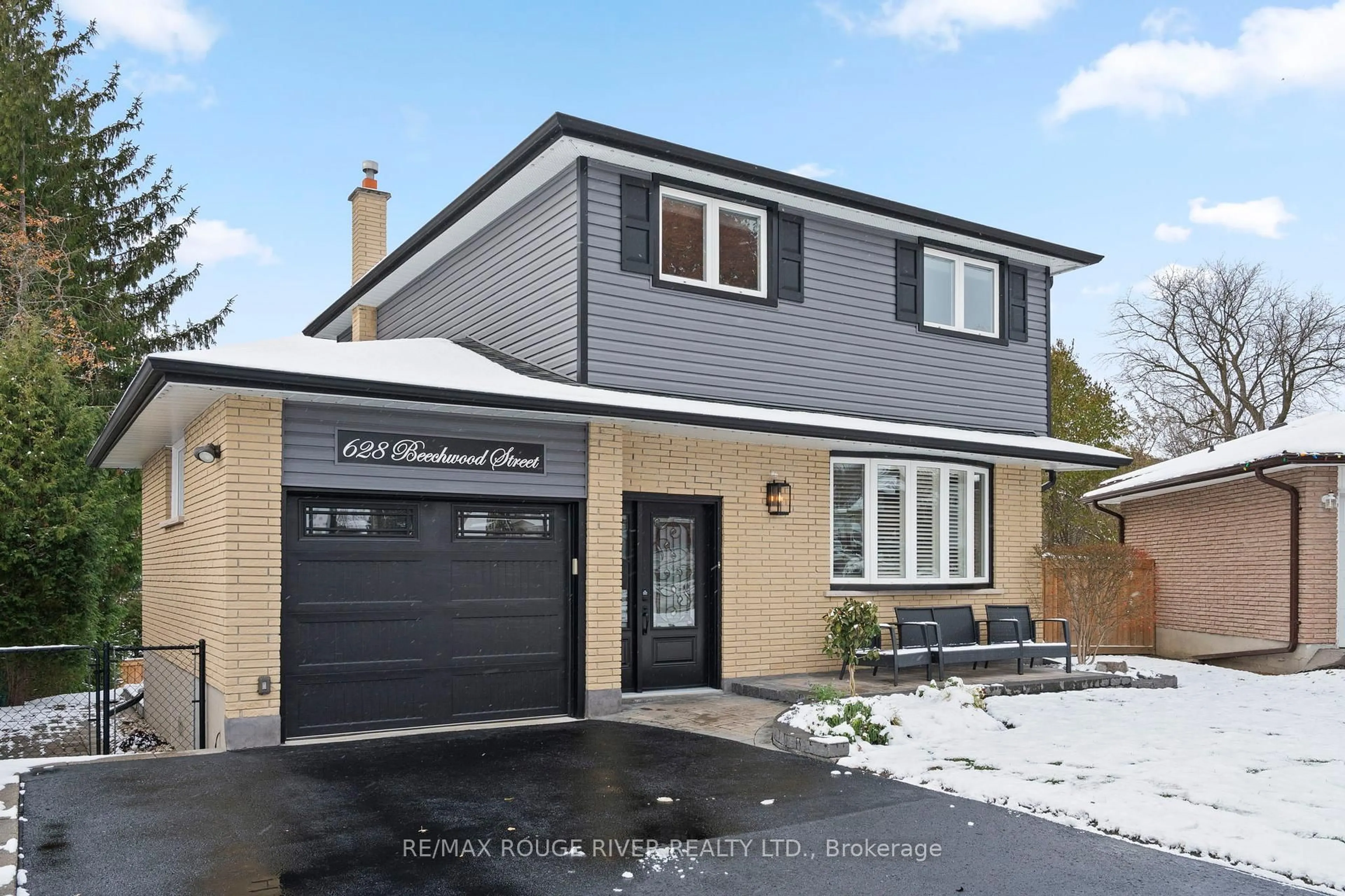 Unknown for 628 Beechwood St, Oshawa Ontario L1G 2R9