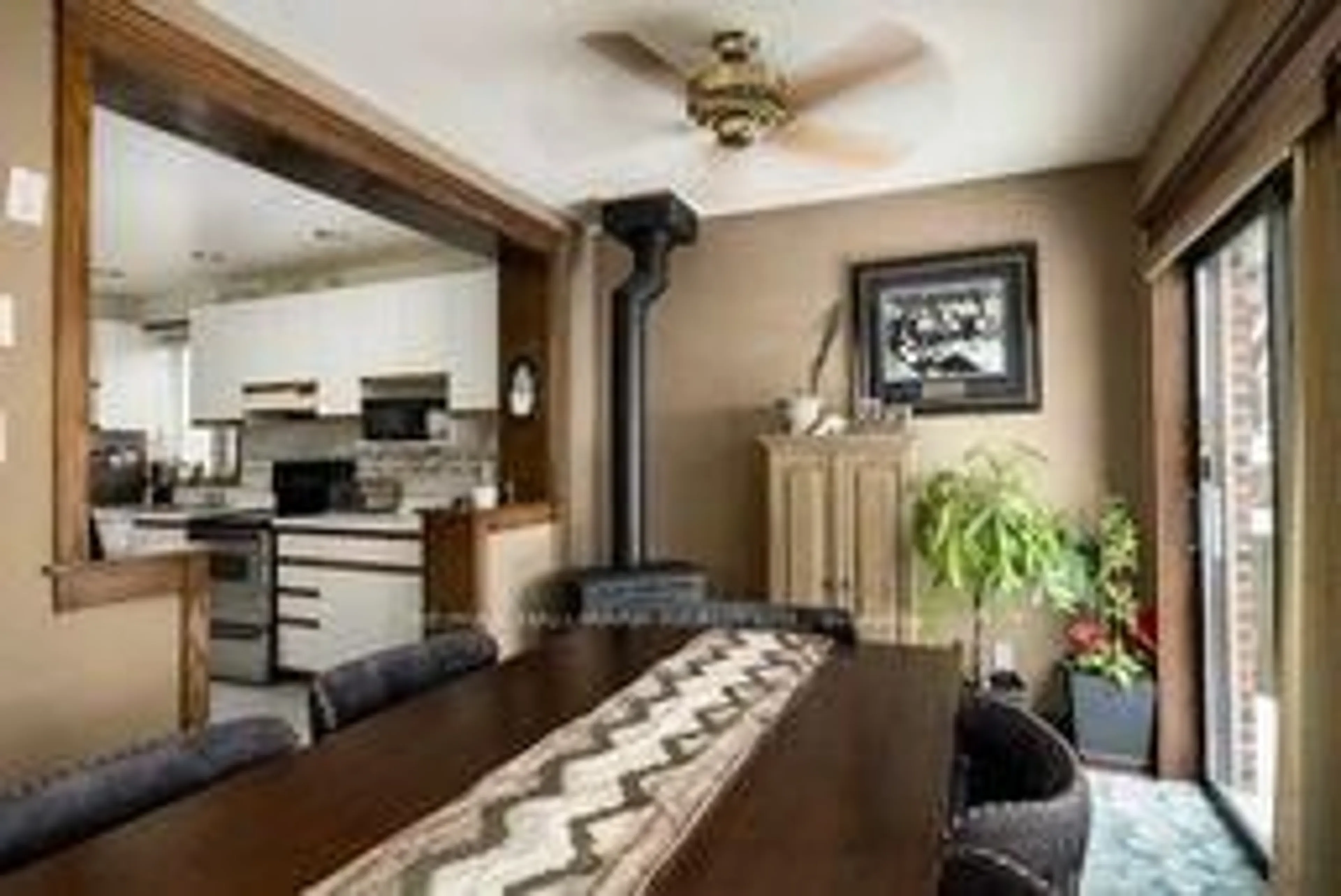 Unknown for 22 Airley Cres, Toronto Ontario M4K 4H6