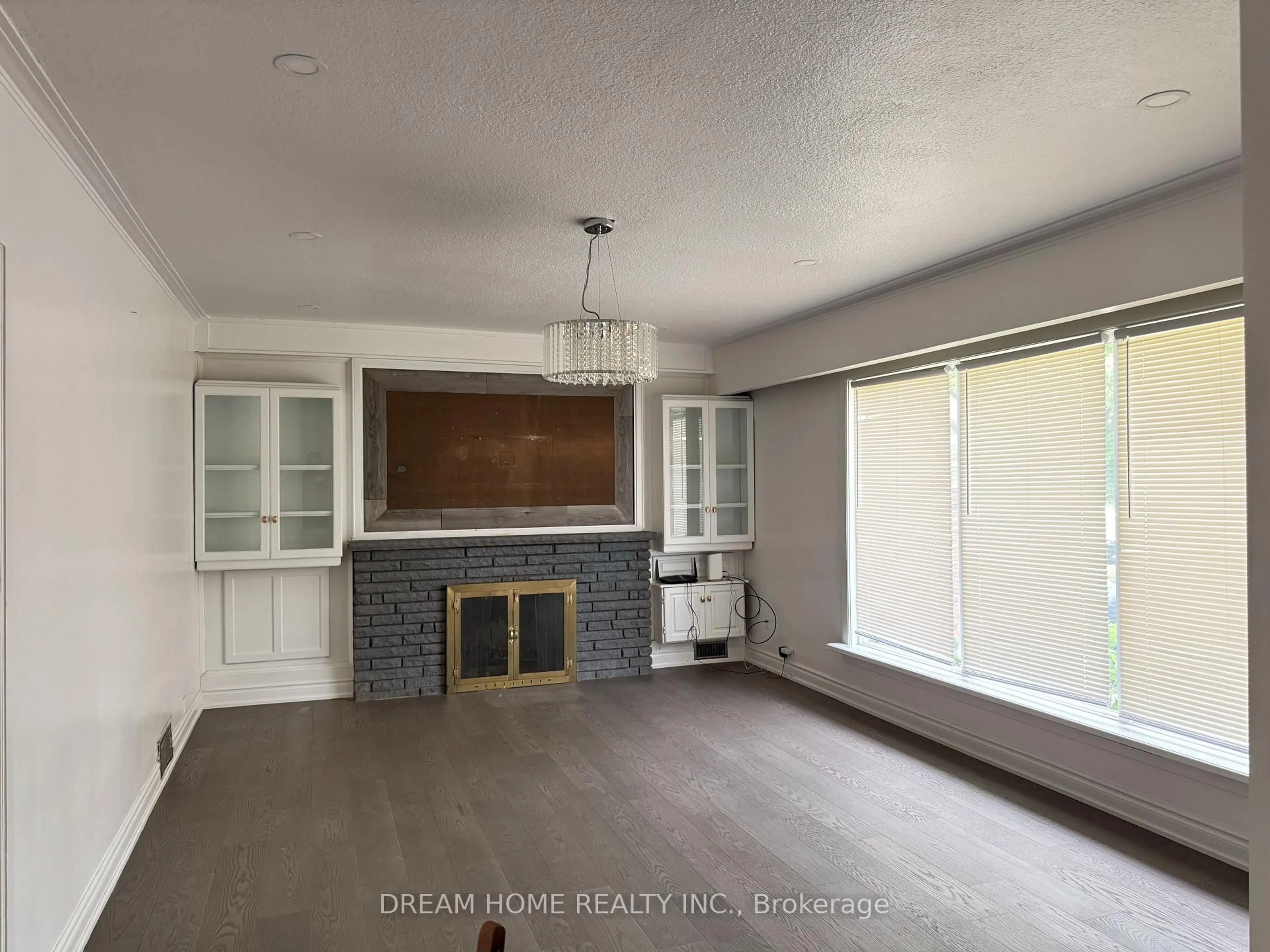 A pic of a room for 11 Garden Park Ave, Toronto Ontario M1S 1Z8