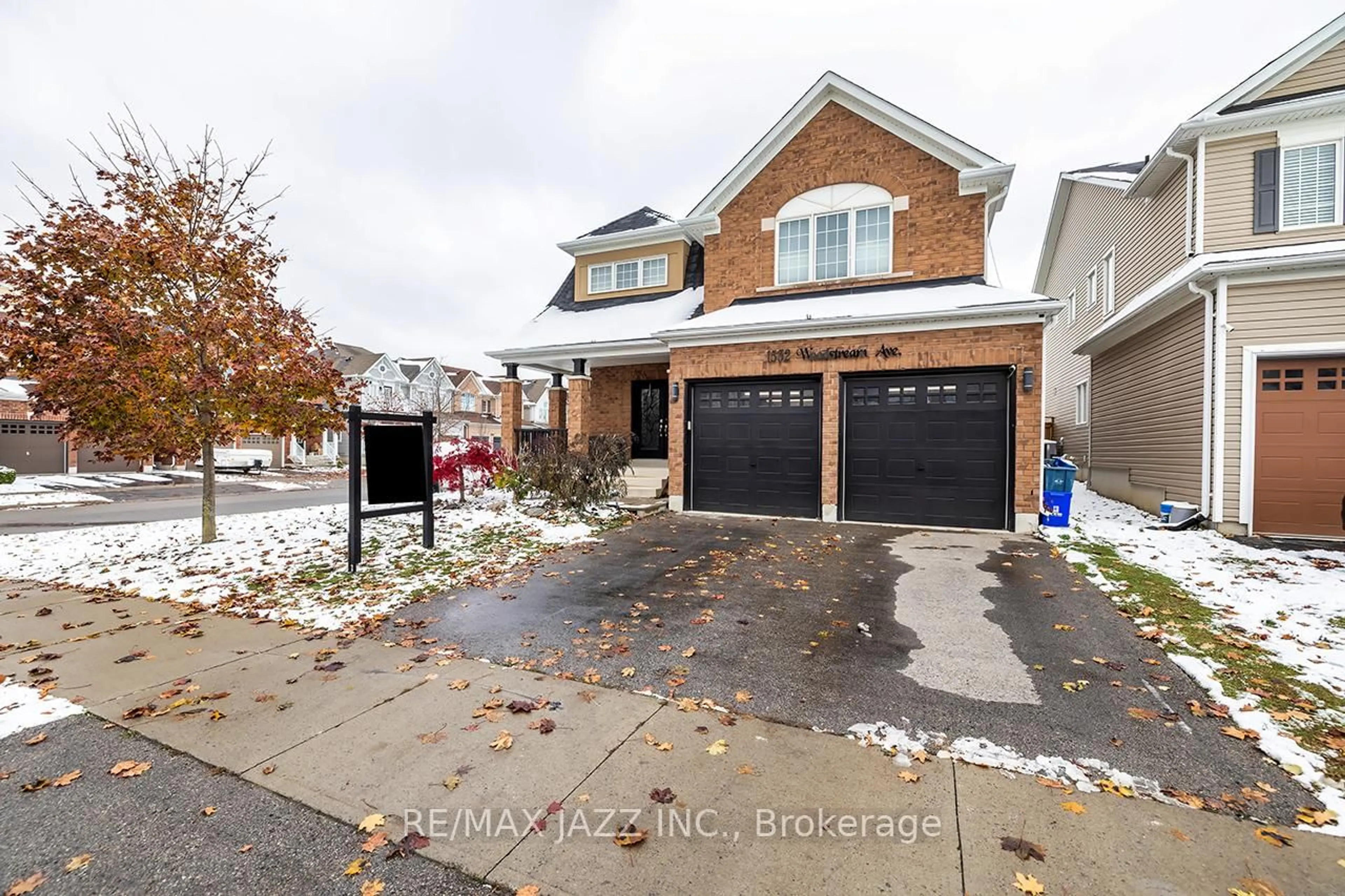 Home with brick exterior material, street for 1532 Woodstream Ave, Oshawa Ontario L1K 0V1