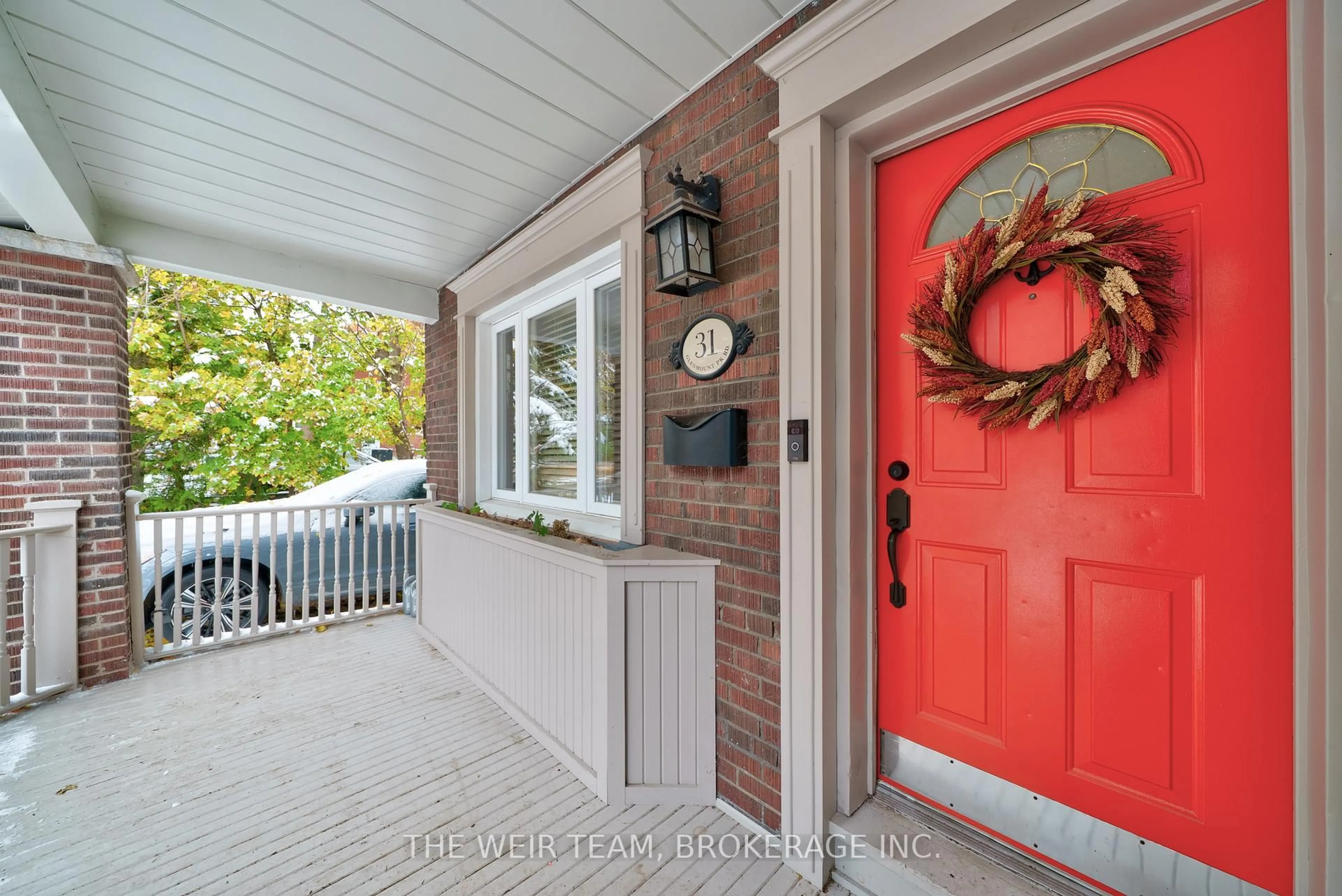Indoor entryway for 31 Glenmount Park Rd, Toronto Ontario M4E 2M8