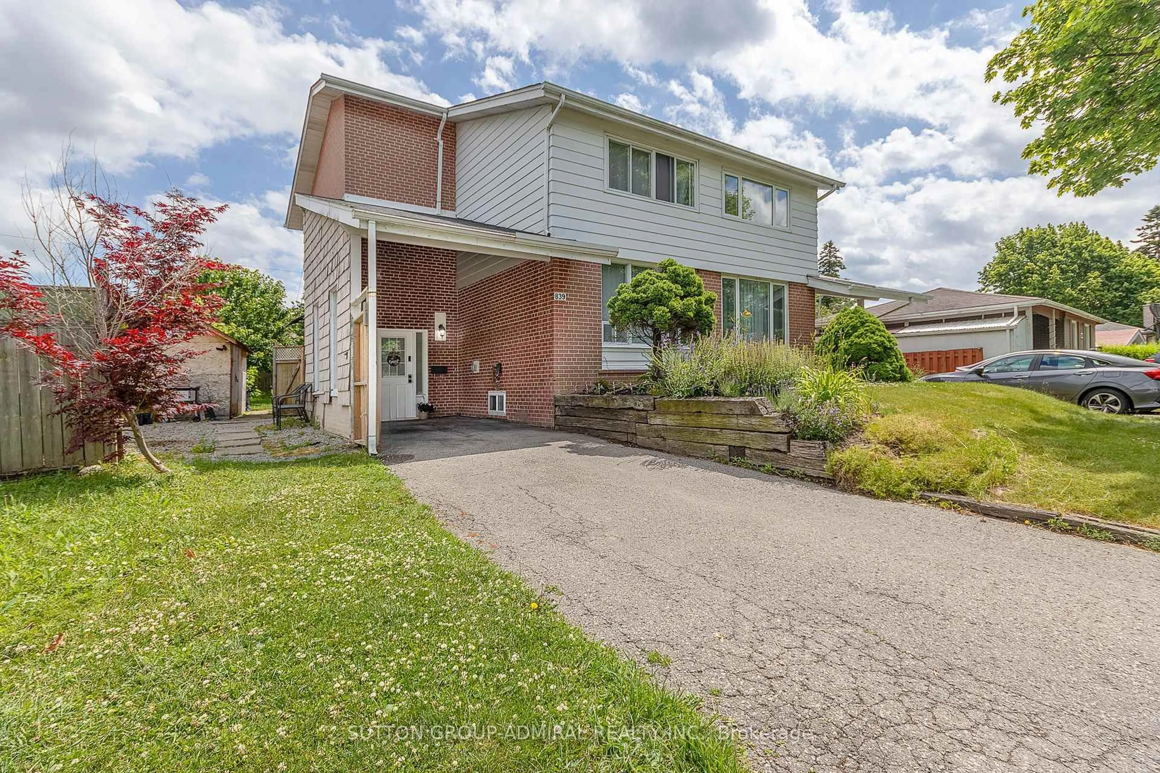 Unknown for 839 Modlin Rd, Pickering Ontario L1W 1V6