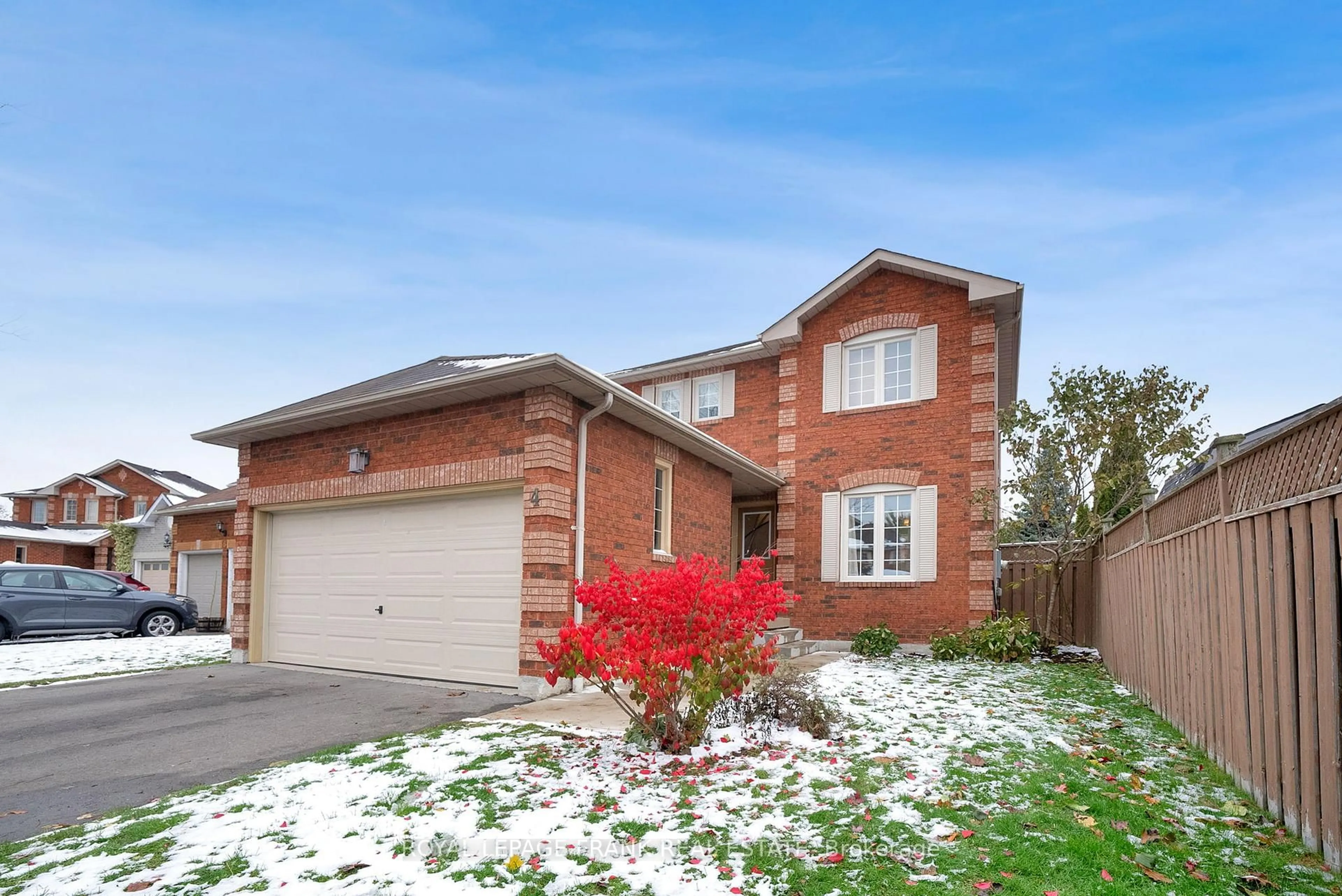 Home with brick exterior material, street for 4 Barwick Crt, Whitby Ontario L1N 9C2