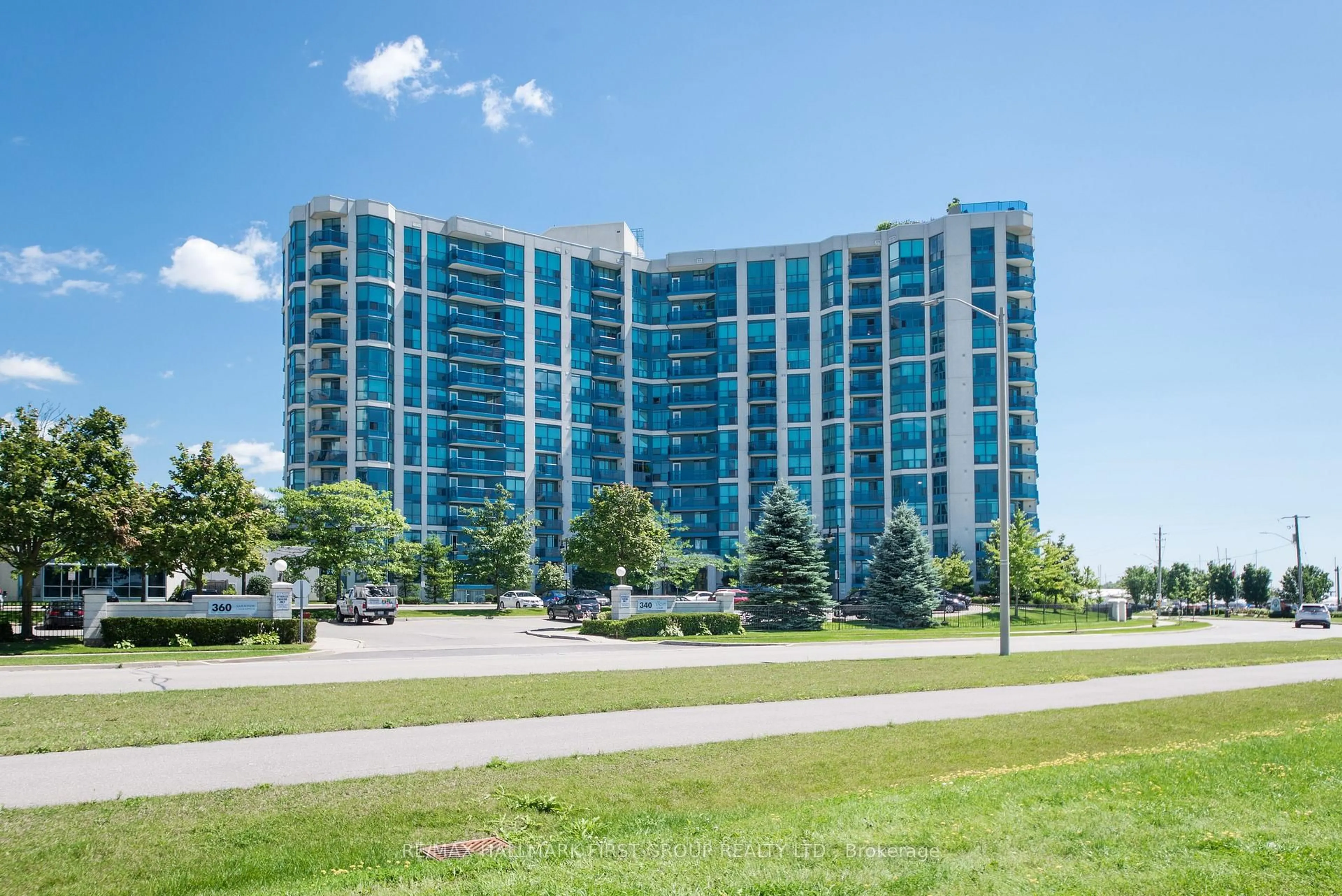 Unknown for 340 Watson St #218, Whitby Ontario L1N 9G1