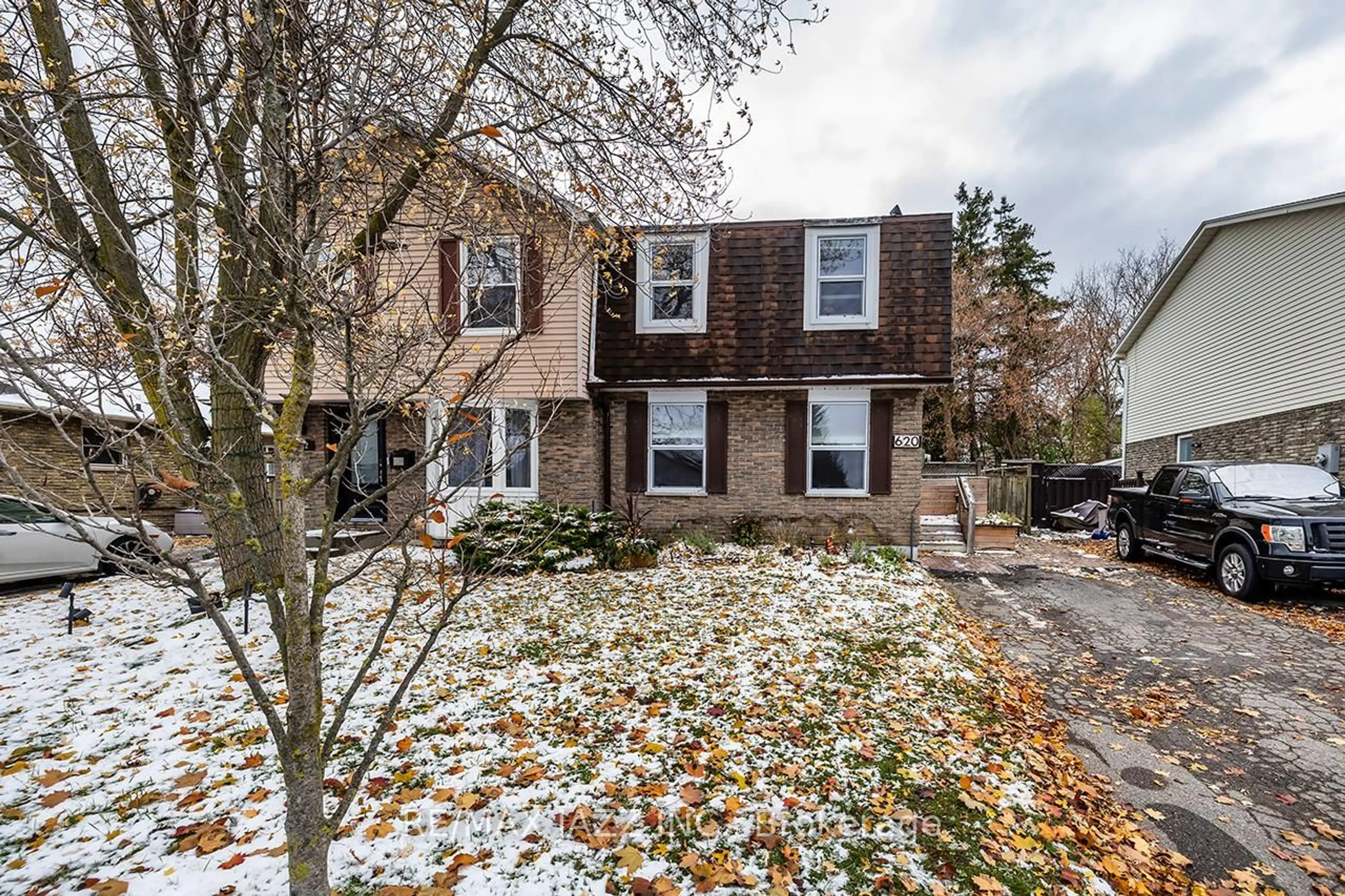 Unknown for 620 Dorchester Dr, Oshawa Ontario L1J 6L5