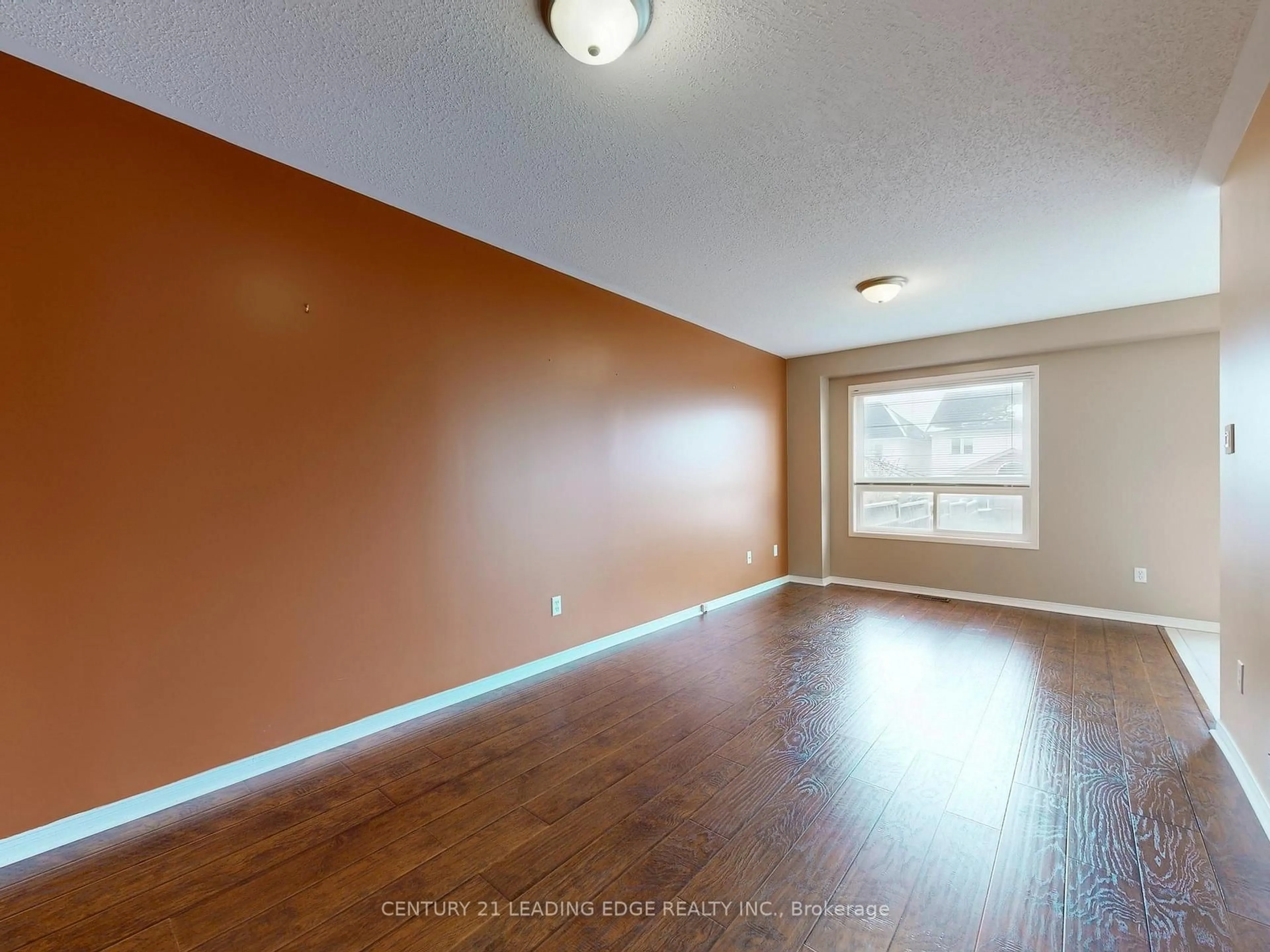 A pic of a room for 41 Telegraph Dr, Whitby Ontario L1P 1S3