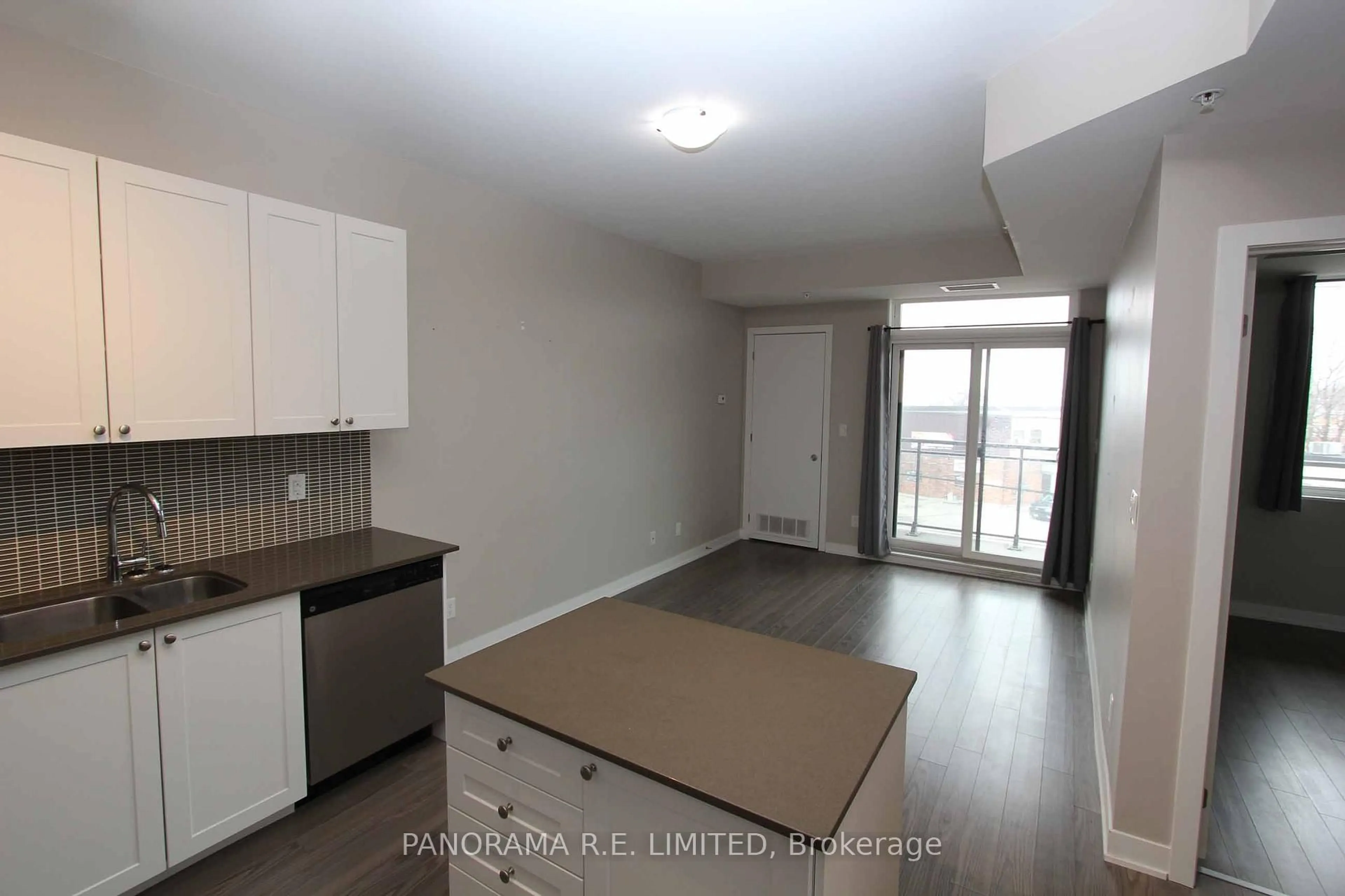 A pic of a room for 3560 St Clair Ave #318, Toronto Ontario M1K 2A7