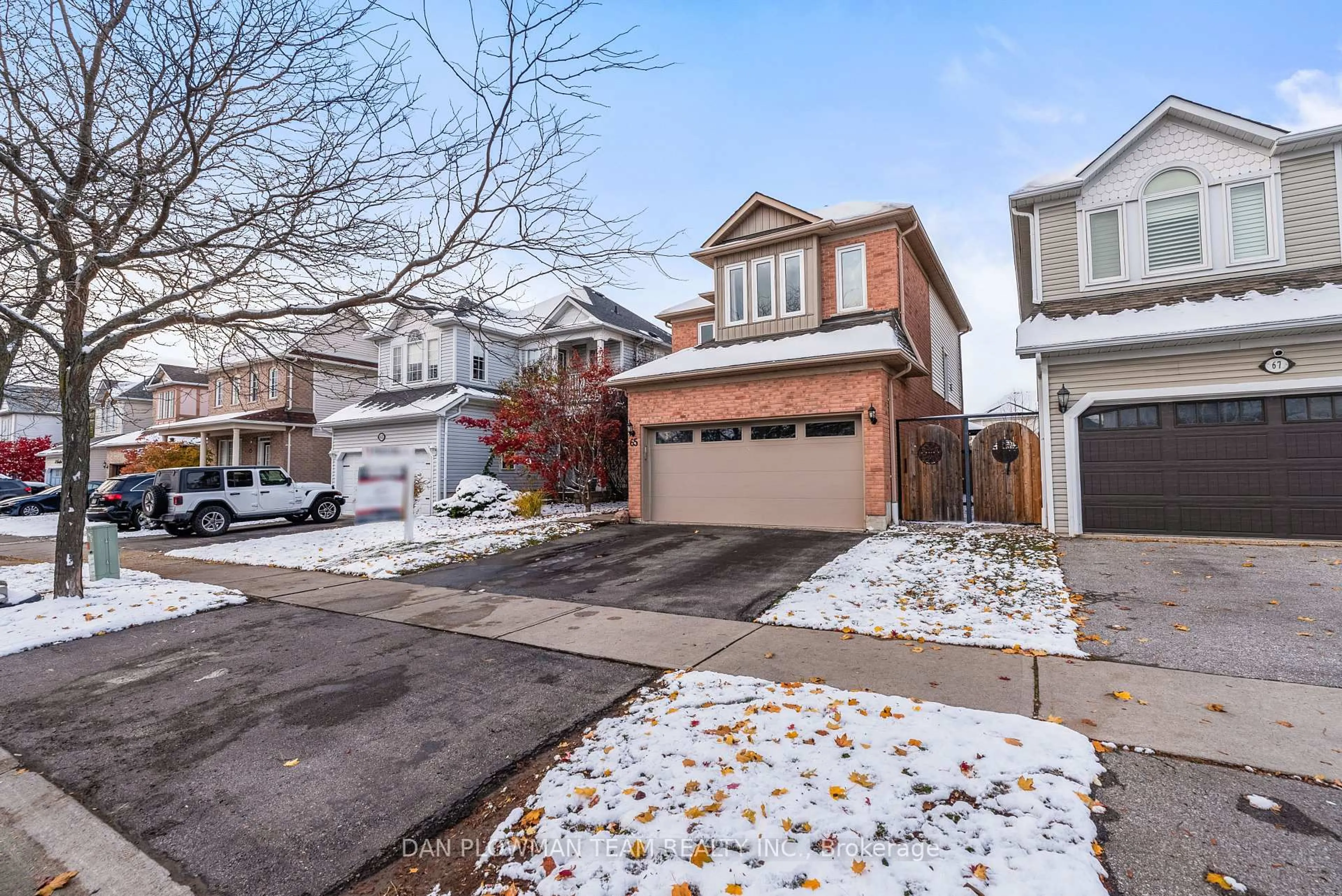 Unknown for 65 Sandford Cres, Whitby Ontario L1R 2S1