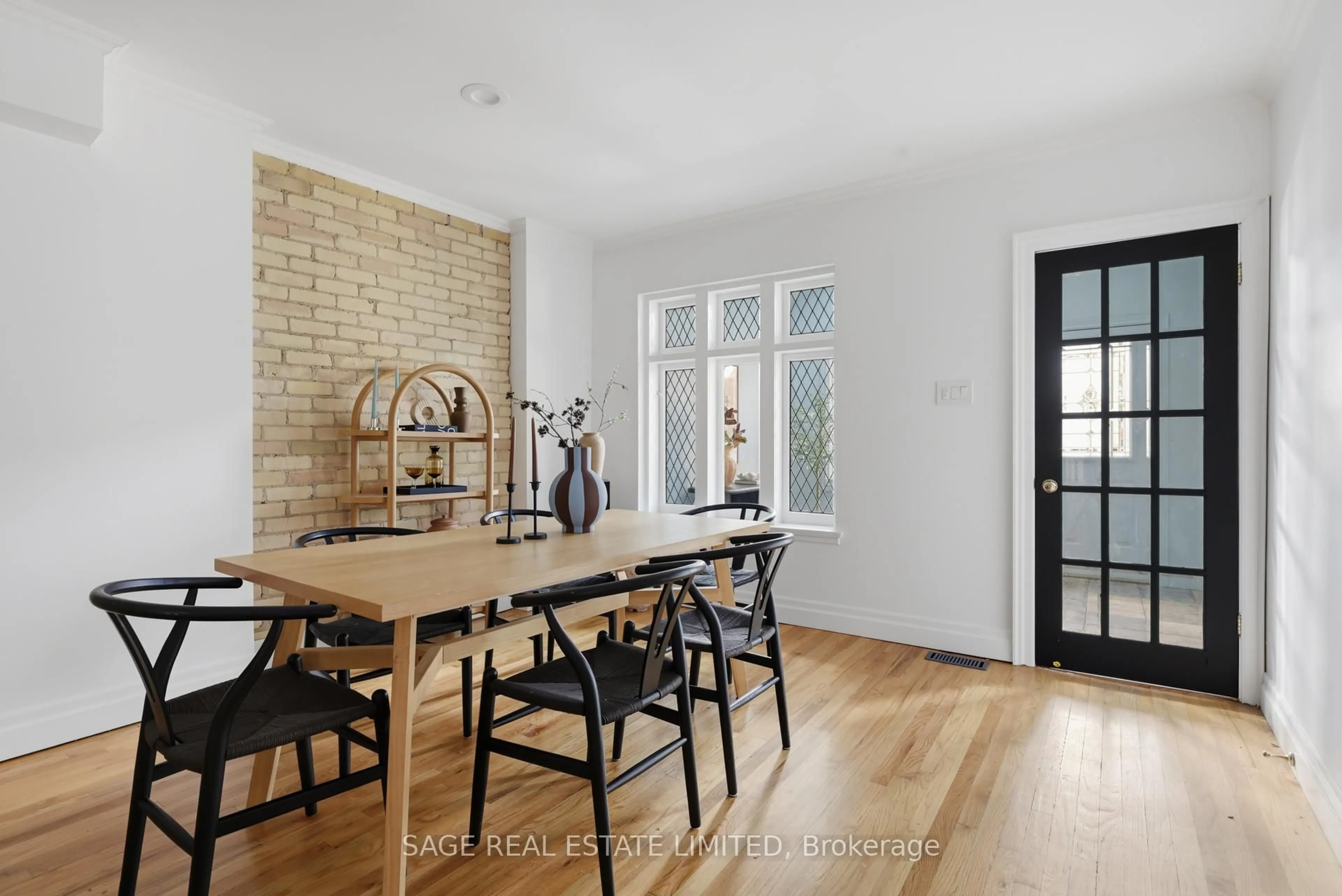 Dining room, unknown for 271 Silver Birch Ave, Toronto Ontario M4E 3L6