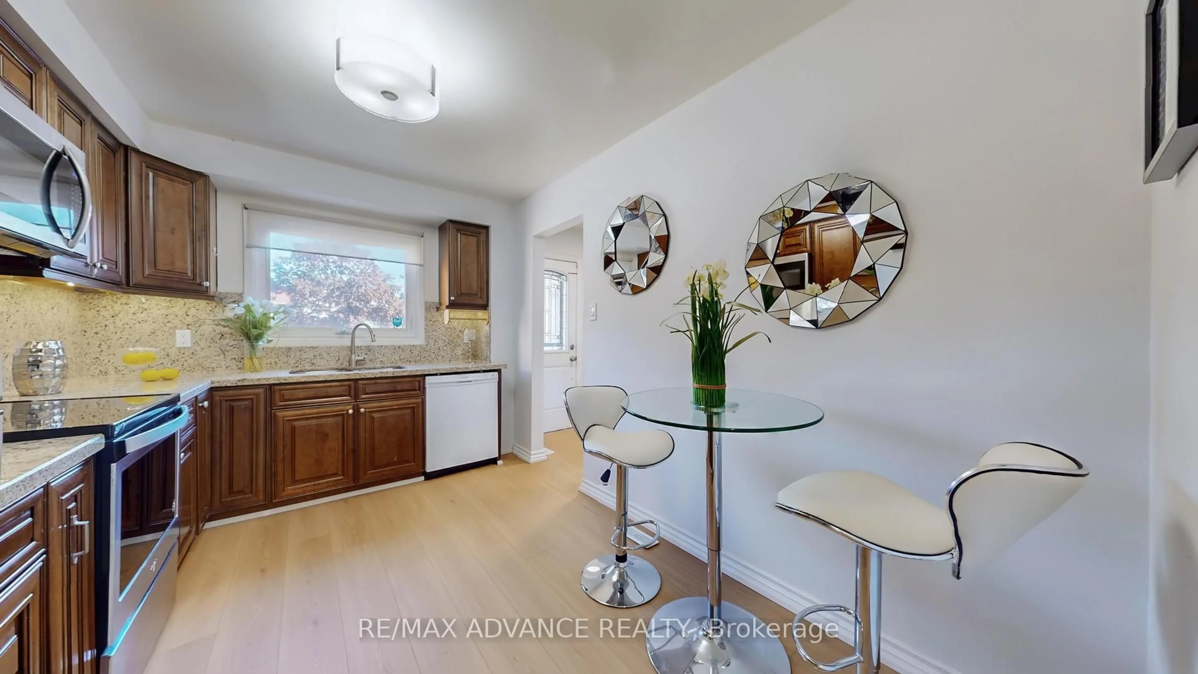 Unknown for 46 Deverill Cres, Ajax Ontario L1T 1S7