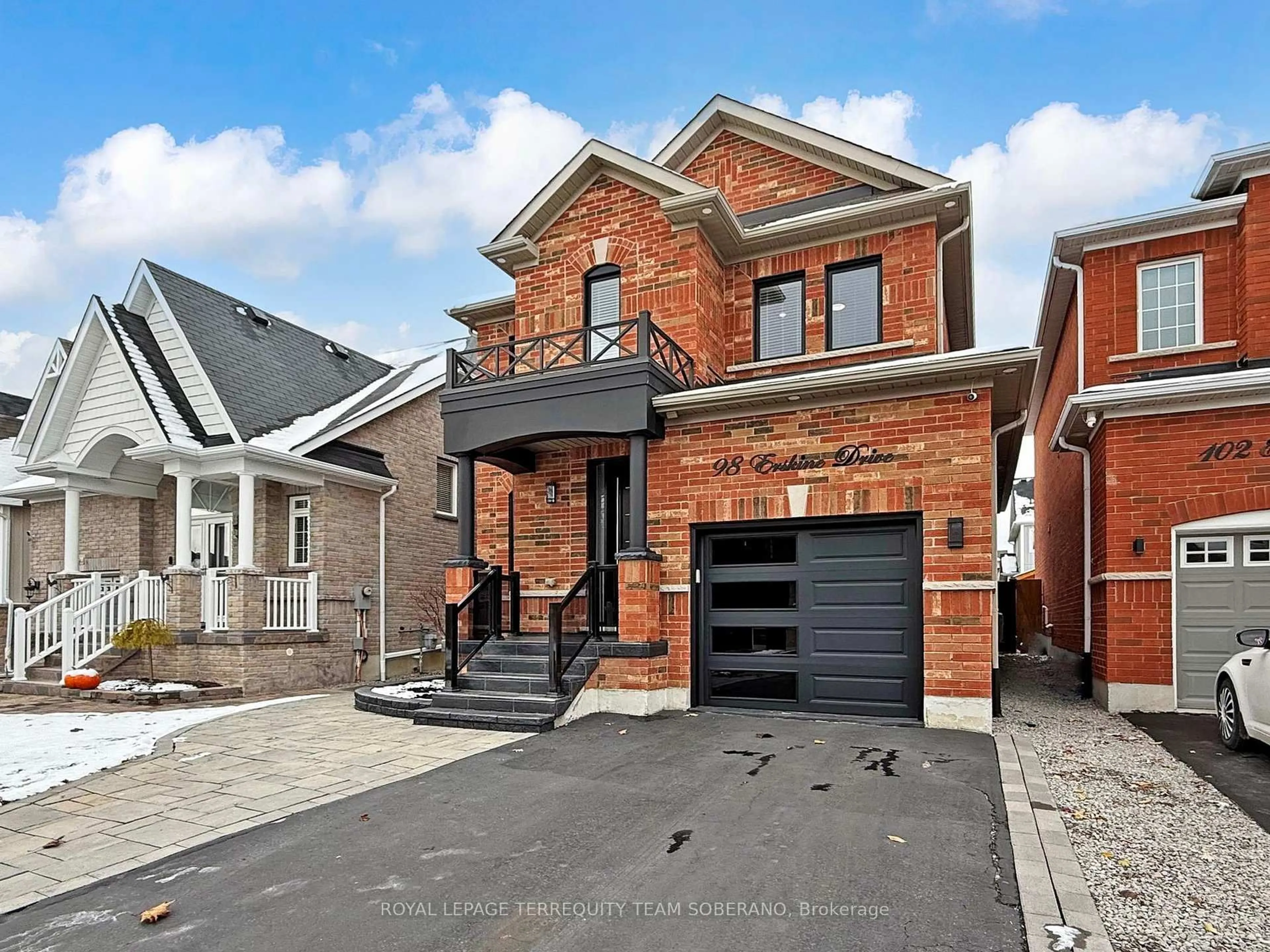 Home with brick exterior material, street for 98 Erskine Dr, Clarington Ontario L1B 0C8