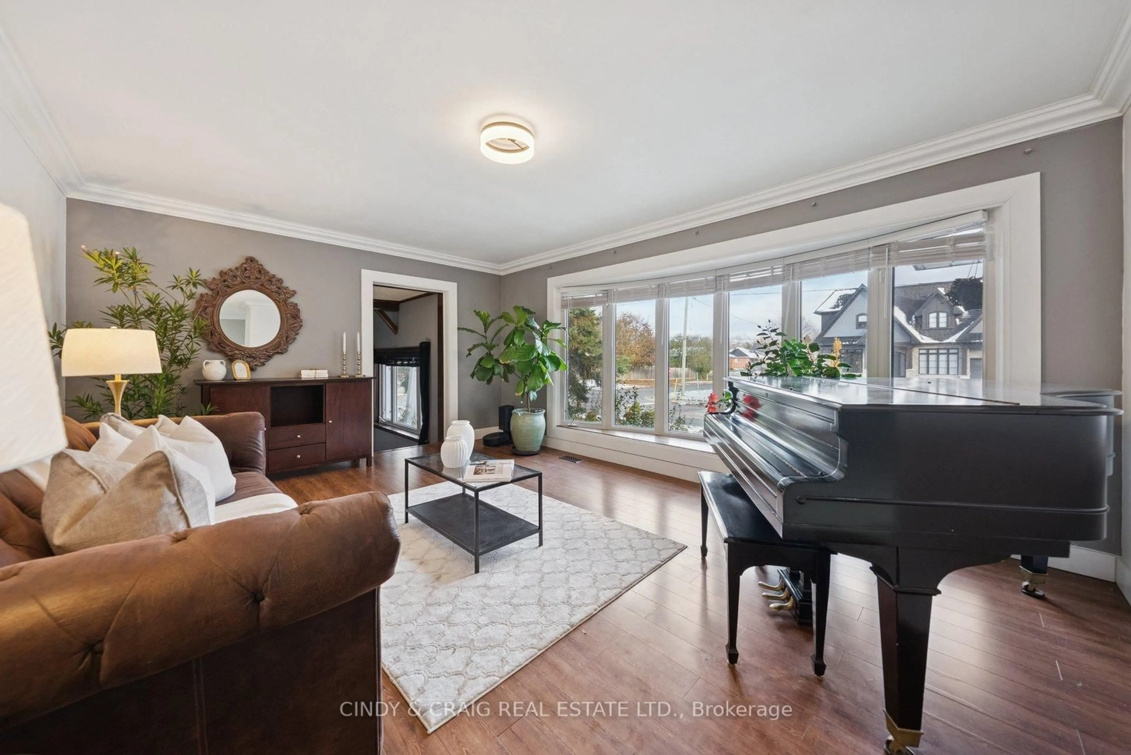 Living room with furniture, unknown for 34 Heber Down Cres, Whitby Ontario L1M 1A8