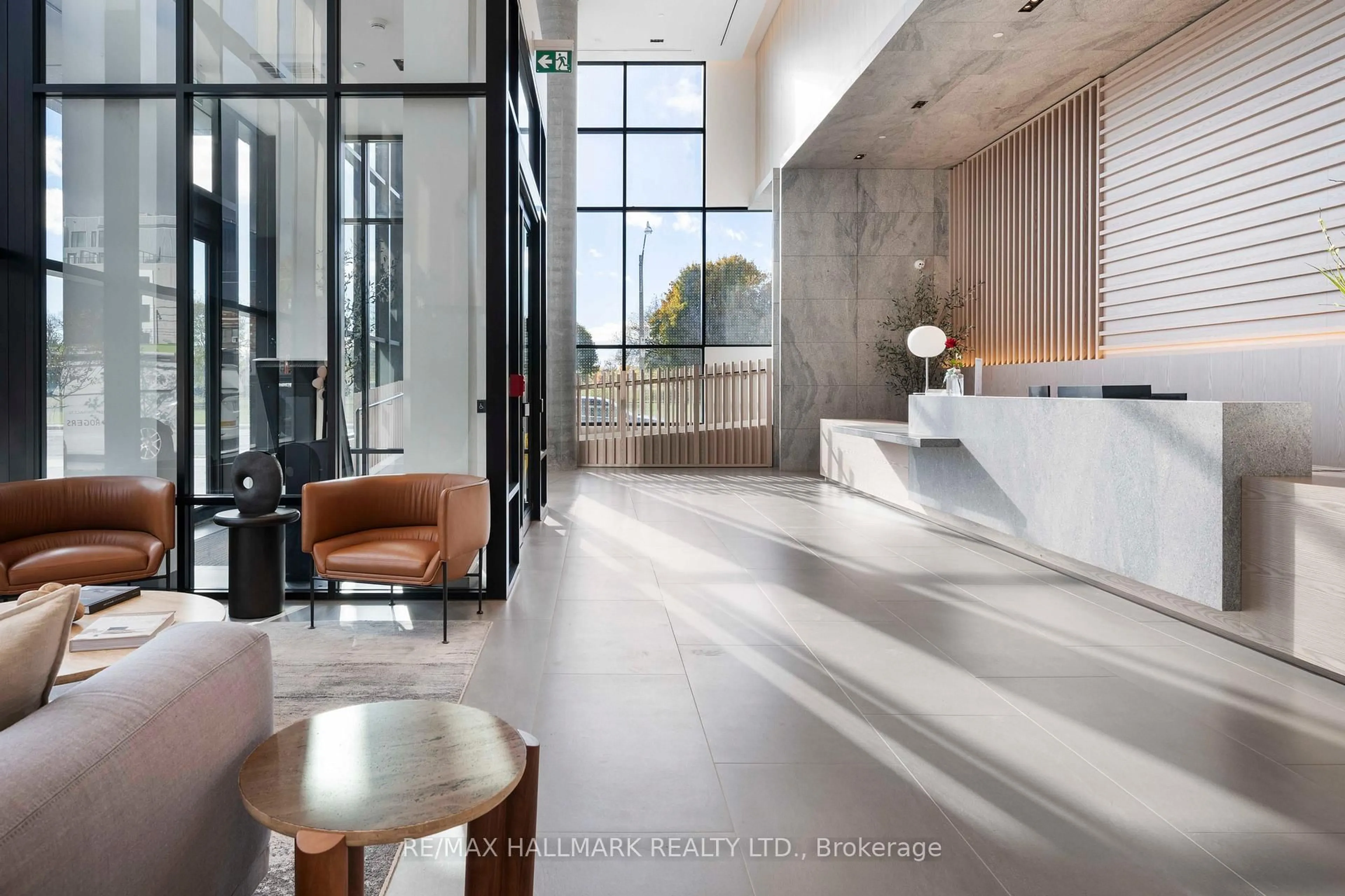 Indoor foyer for 1050 Eastern Ave #1310, Toronto Ontario M4L 0B7