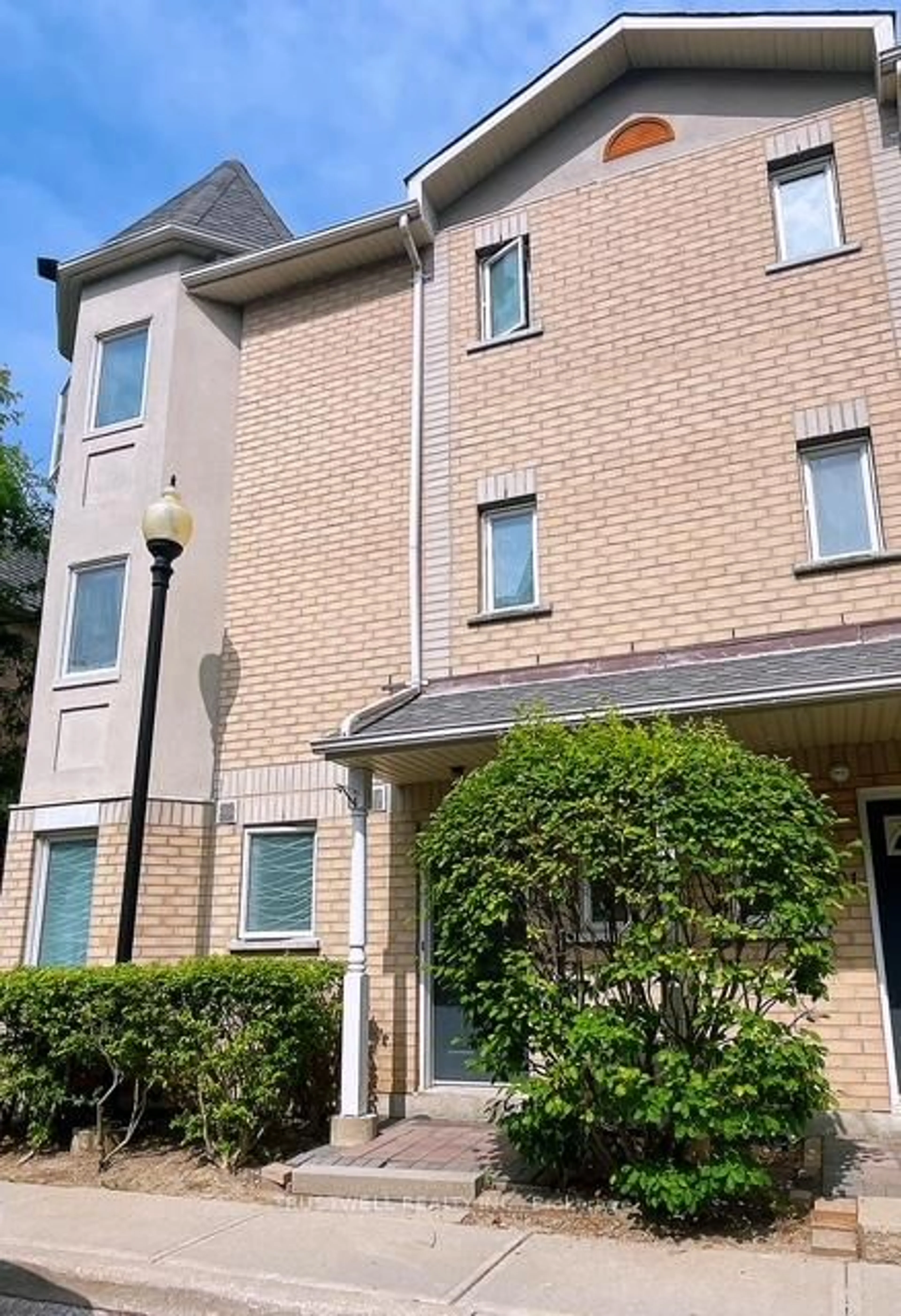 Home with brick exterior material, street for 28 Rosebank Dr #1502, Toronto Ontario M1B 5Z1