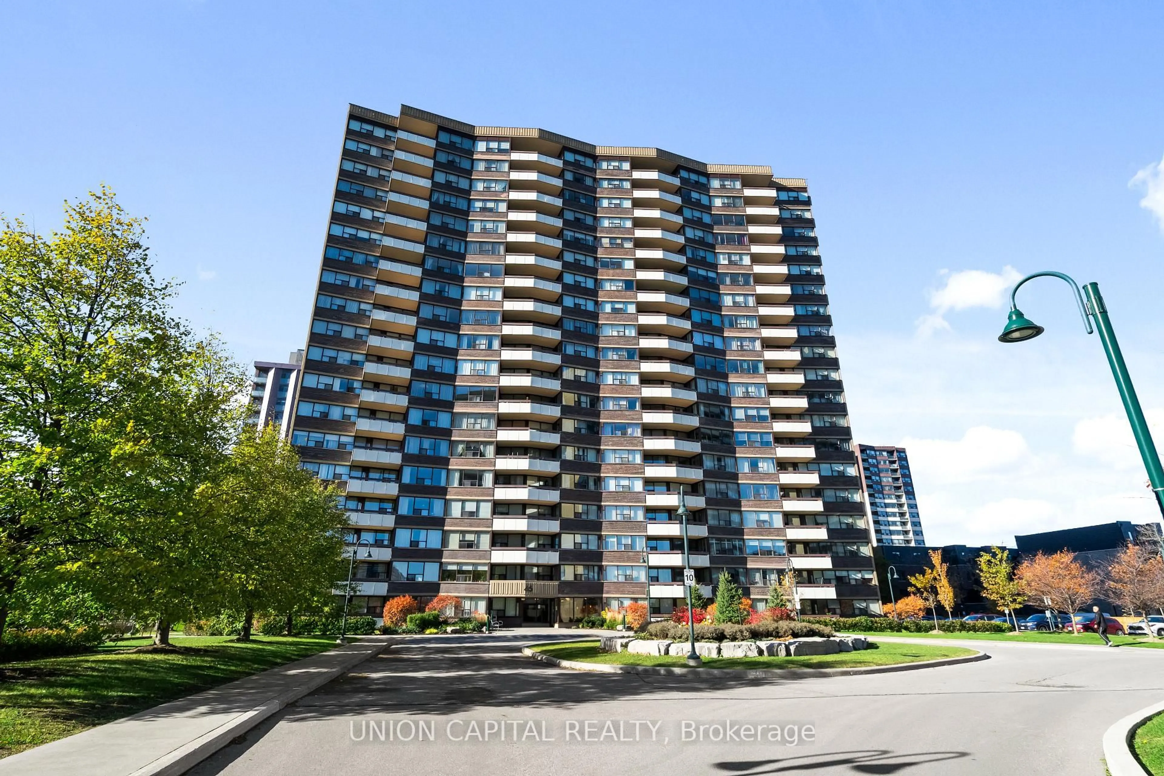Unknown for 45 Huntingdale Blvd #303, Toronto Ontario M1W 2N8