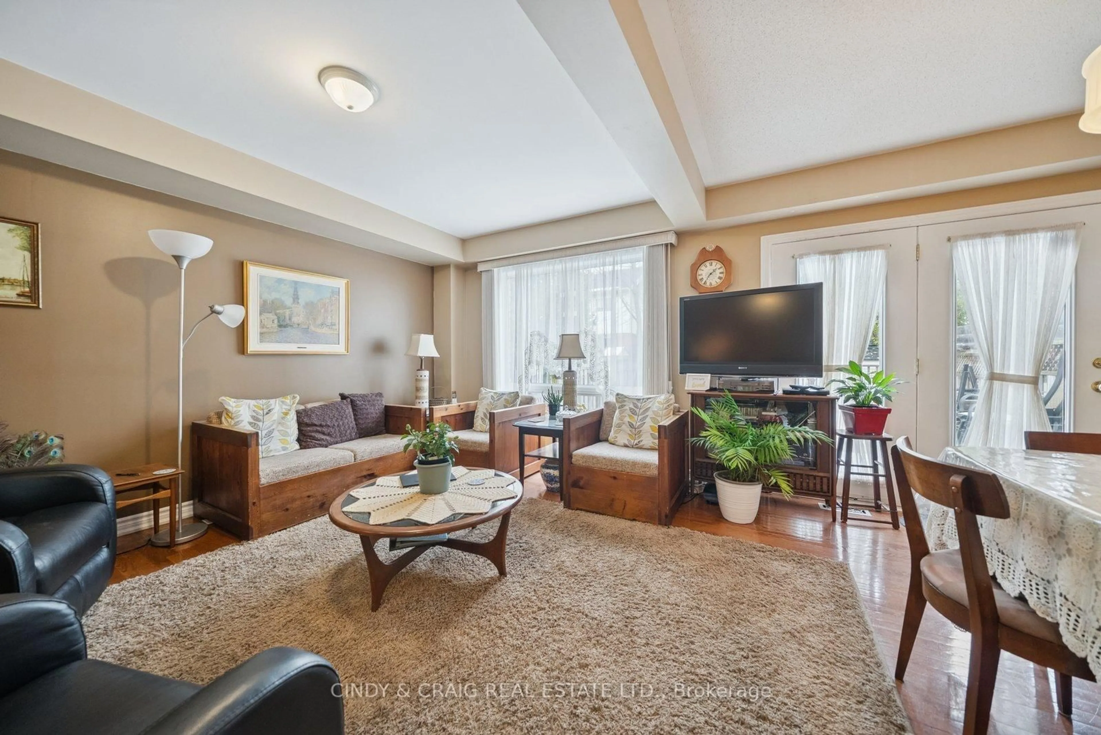 Living room with furniture, unknown for 134 Richfield Sq, Clarington Ontario L1E 3G3