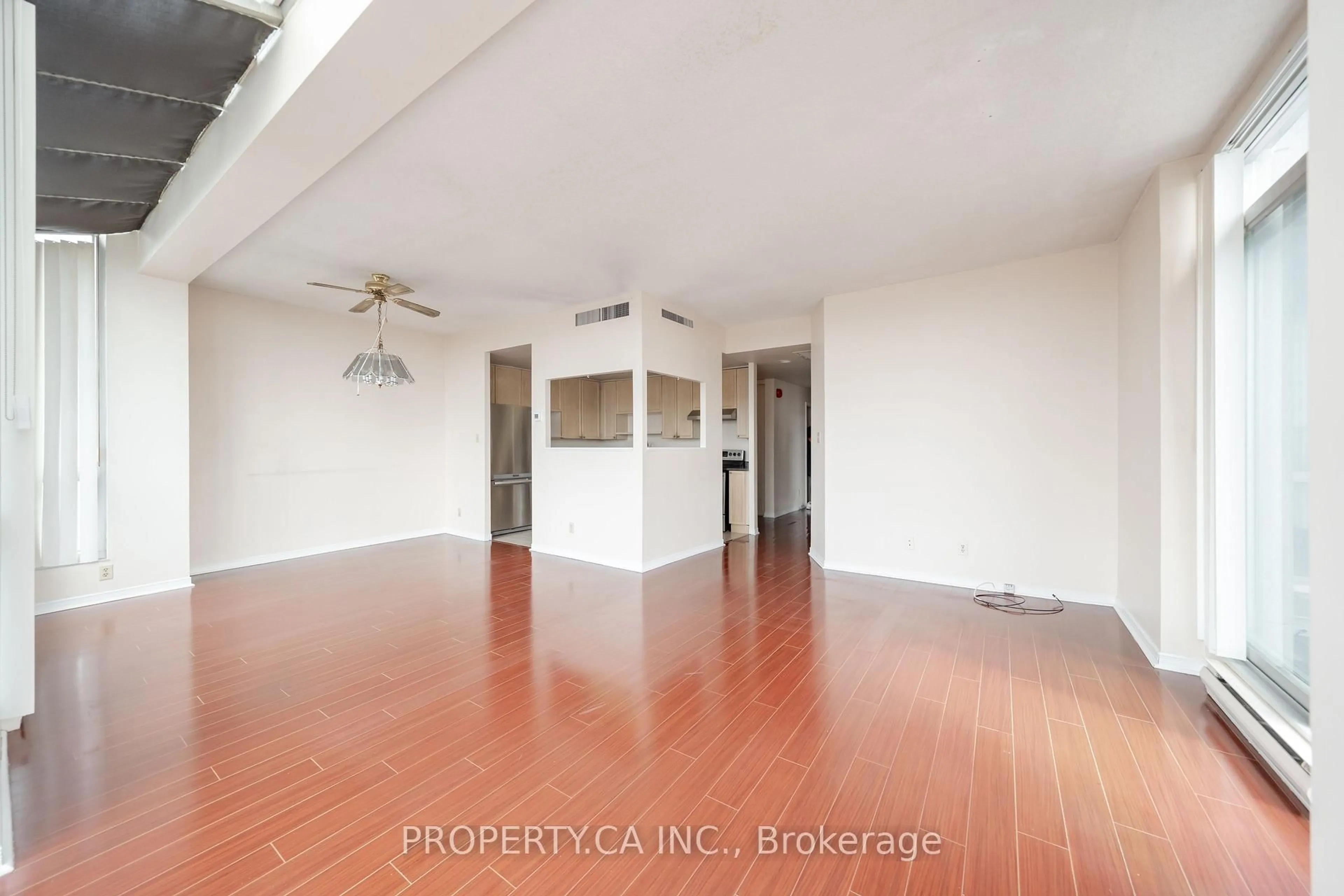 A pic of a room for 25 Cumberland Lane #812, Ajax Ontario L1S 7K1