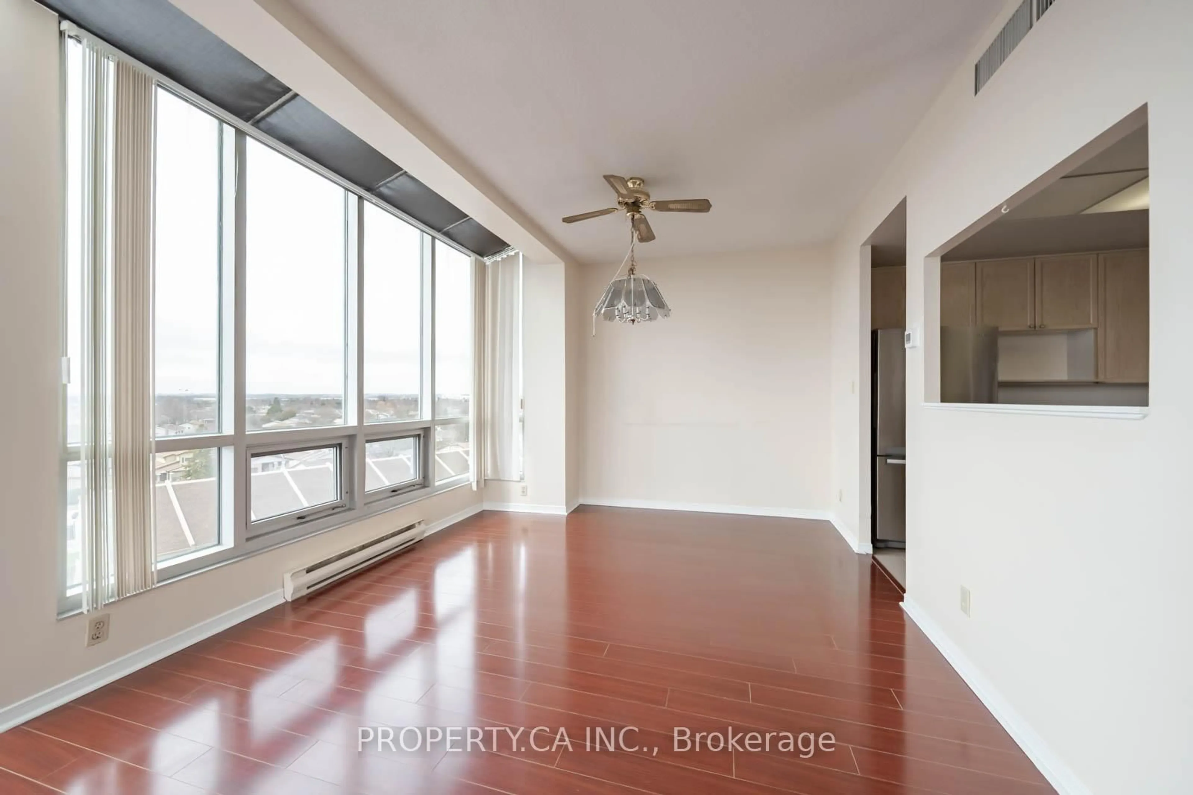 Unknown for 25 Cumberland Lane #812, Ajax Ontario L1S 7K1